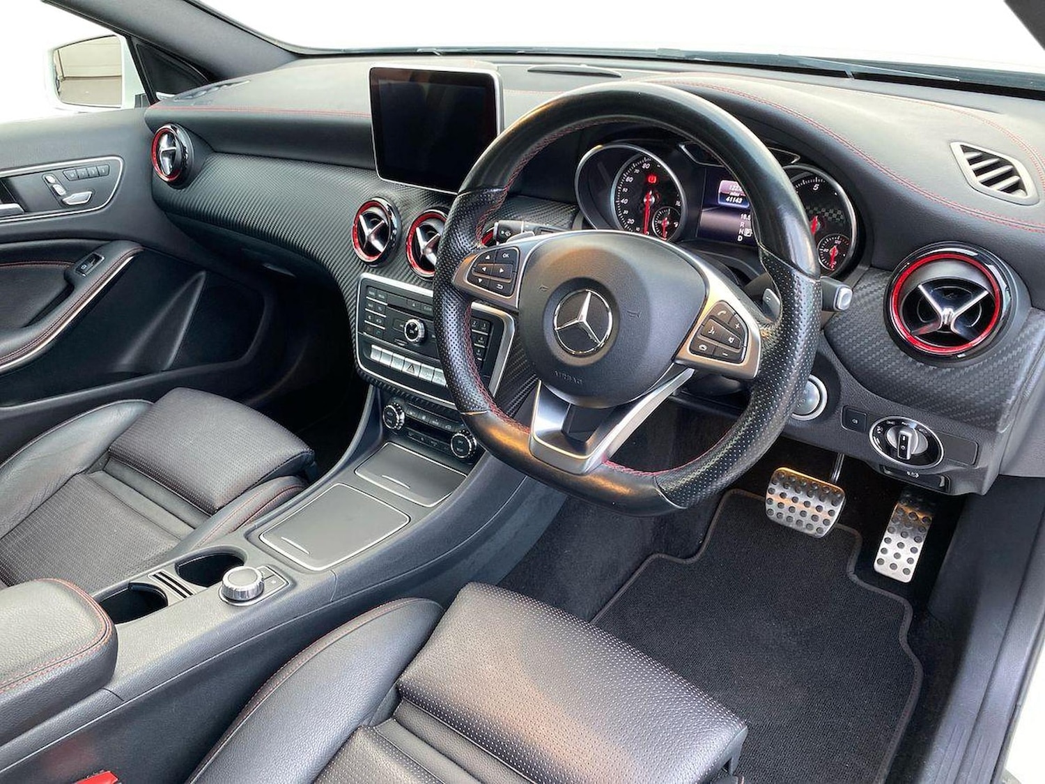 Used Mercedes-Benz A-Class 2016 for sale - 76379043: Photo 15