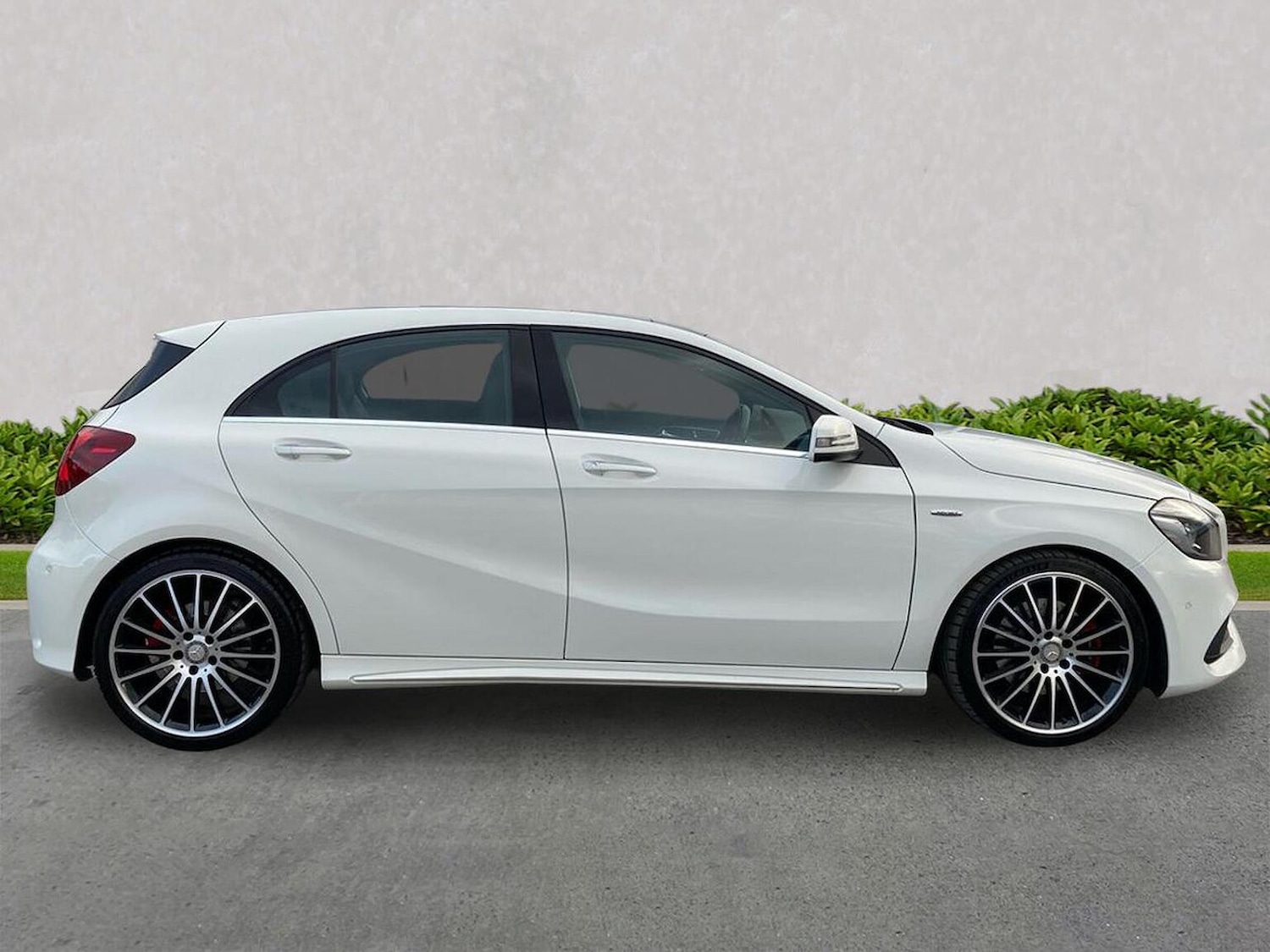 Used Mercedes-Benz A-Class 2016 for sale - 76379043: Photo 3