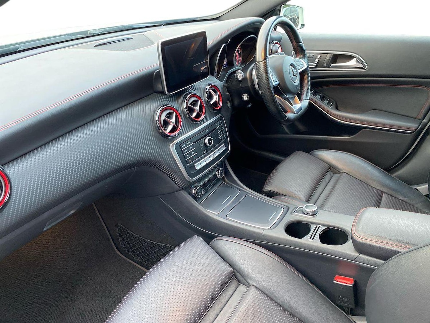 Used Mercedes-Benz A-Class 2016 for sale - 76379043: Photo 7