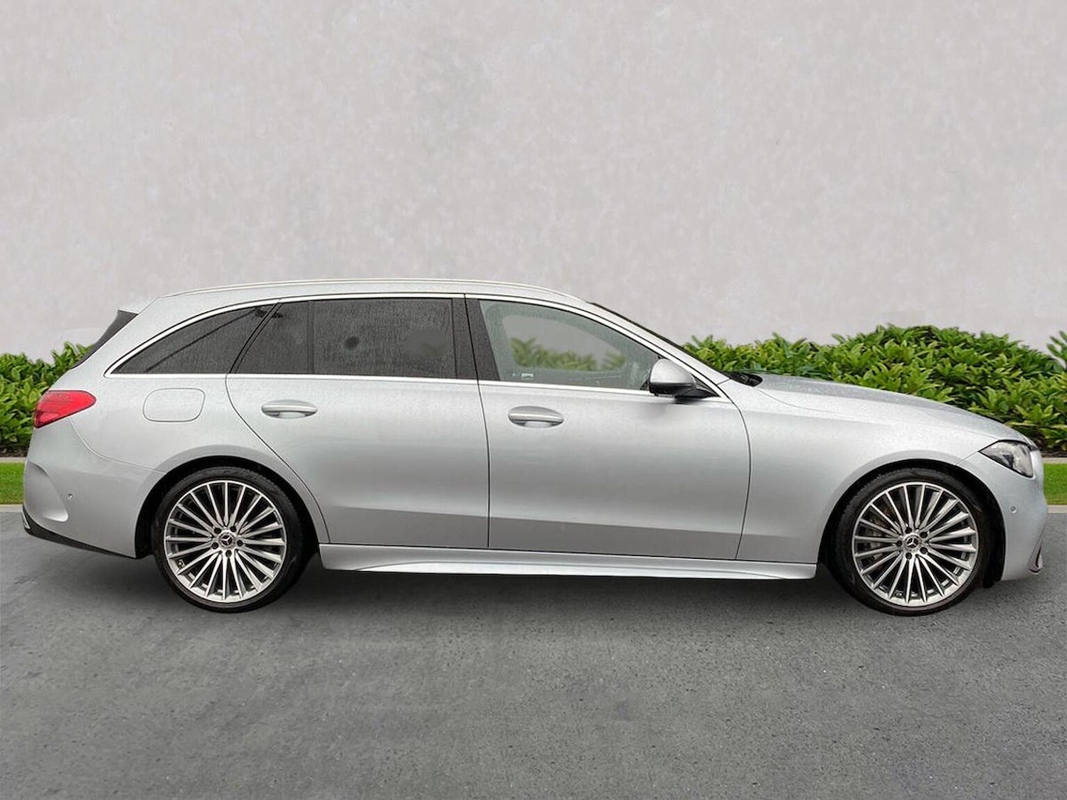 Used Mercedes-Benz C Class 2024 for sale - 76600113: Photo 3