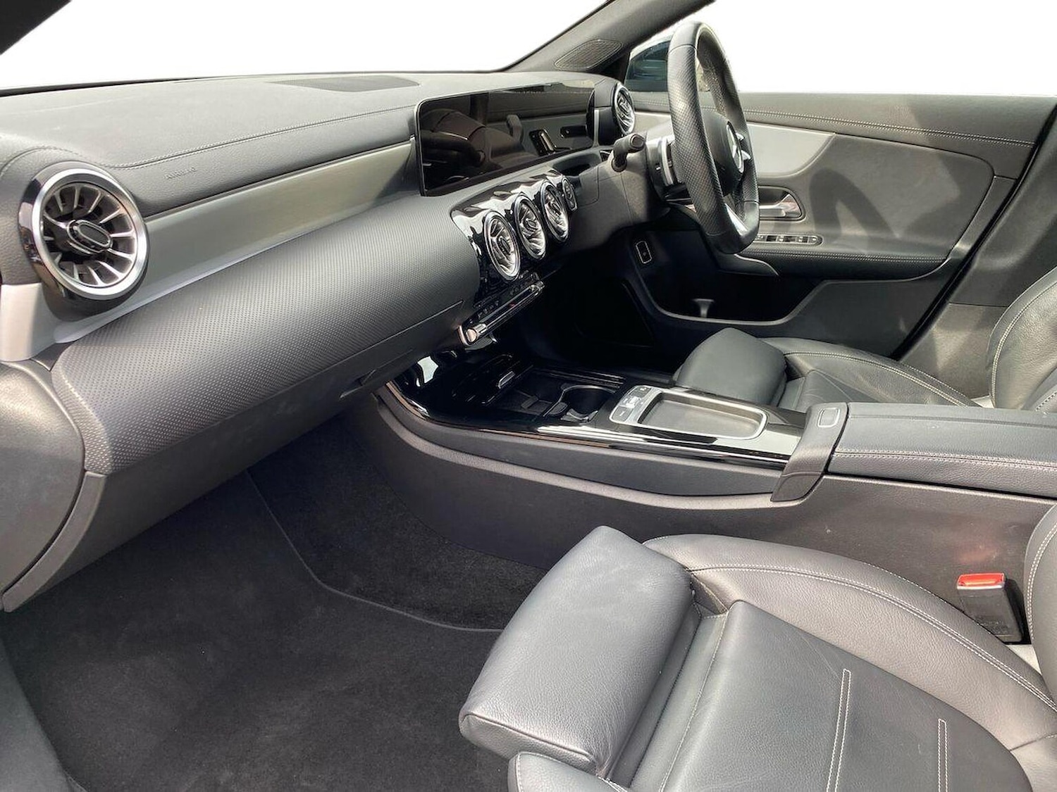 Used Mercedes-Benz CLA 2025 for sale - 76149467: Photo 7