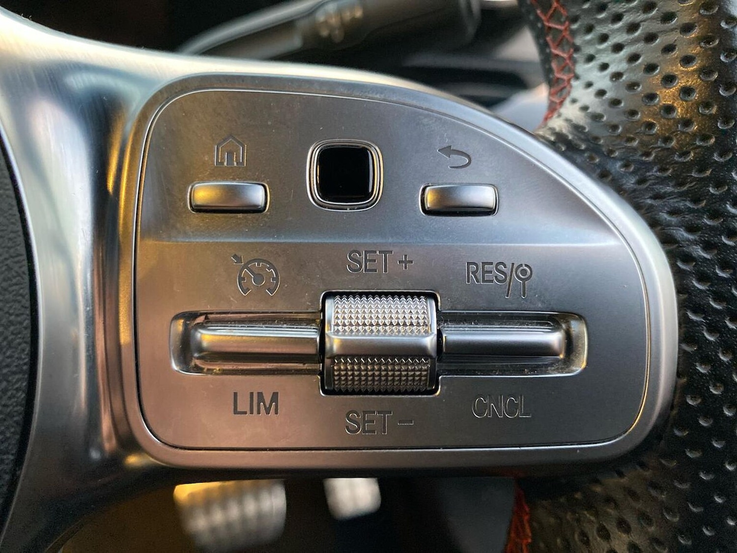 Used Mercedes-Benz CLA 2023 for sale - 76504915: Photo 27