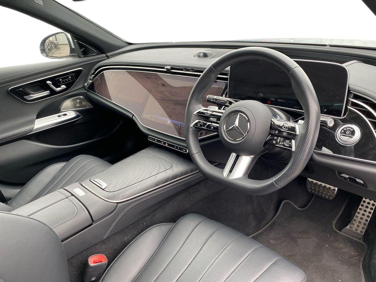 Used Mercedes-Benz E Class 2024 for sale - 75987722: Photo 15