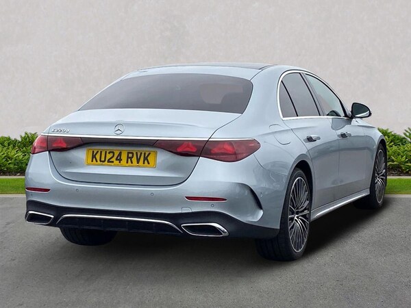 Used Mercedes-Benz E-Class 2024 for sale - 75987722: Photo 18