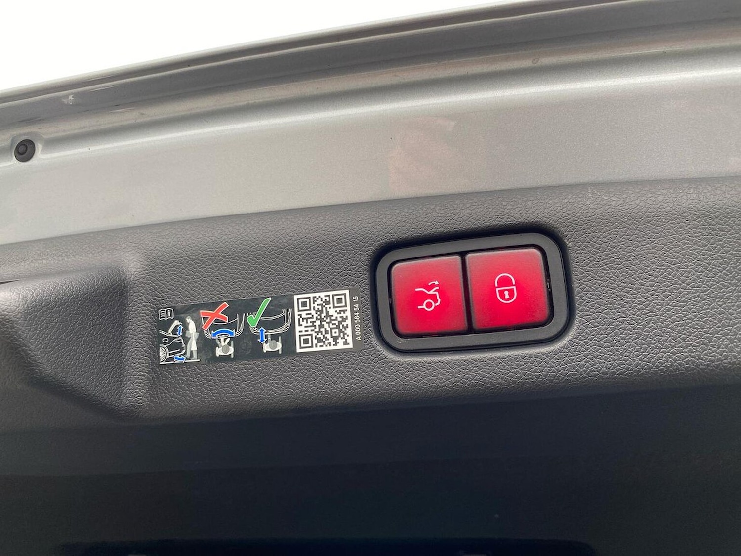 Used Mercedes-Benz E Class 2024 for sale - 75987722: Photo 40