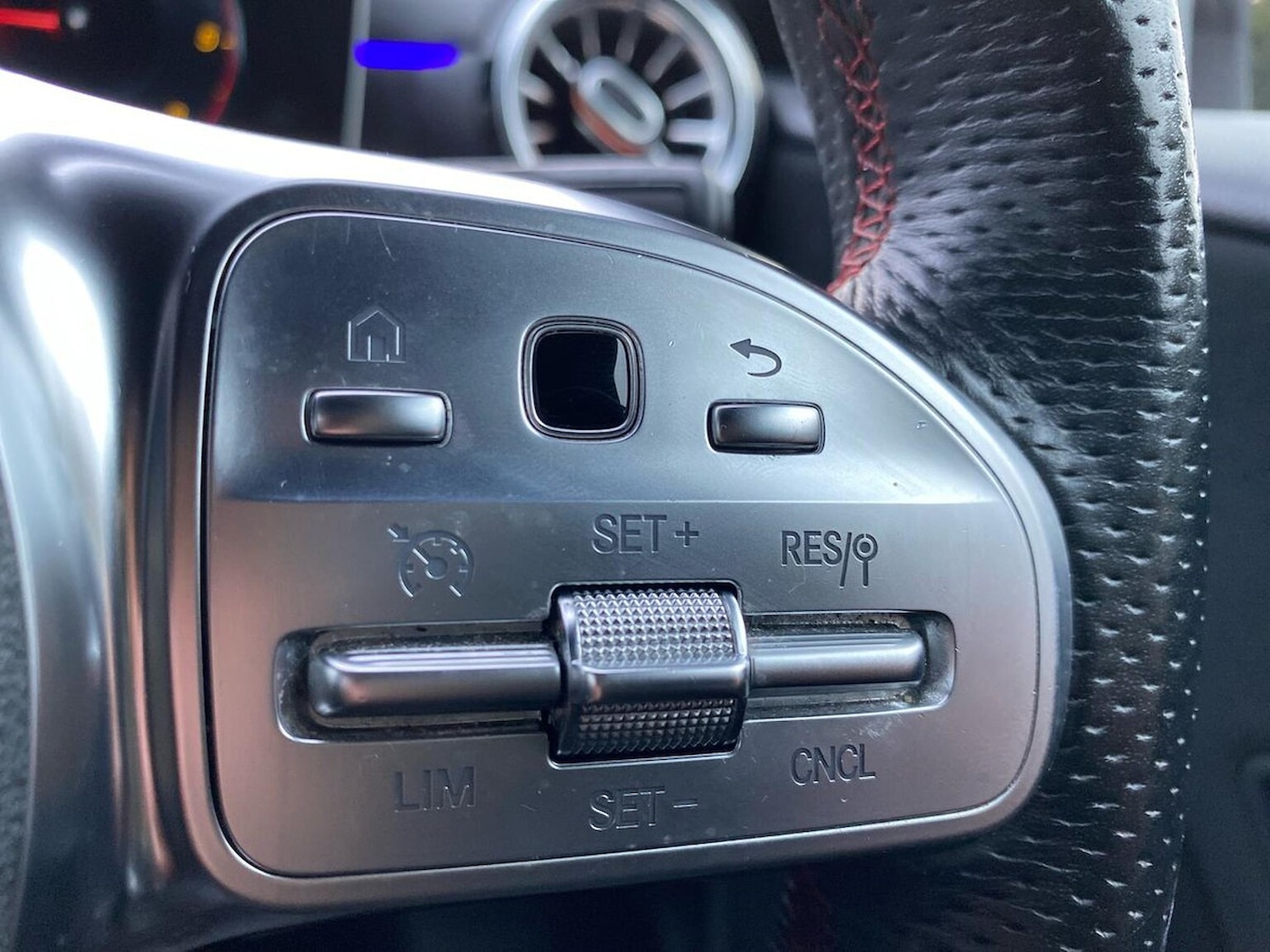 Used Mercedes-Benz A-Class 2019 for sale - 76504913: Photo 27