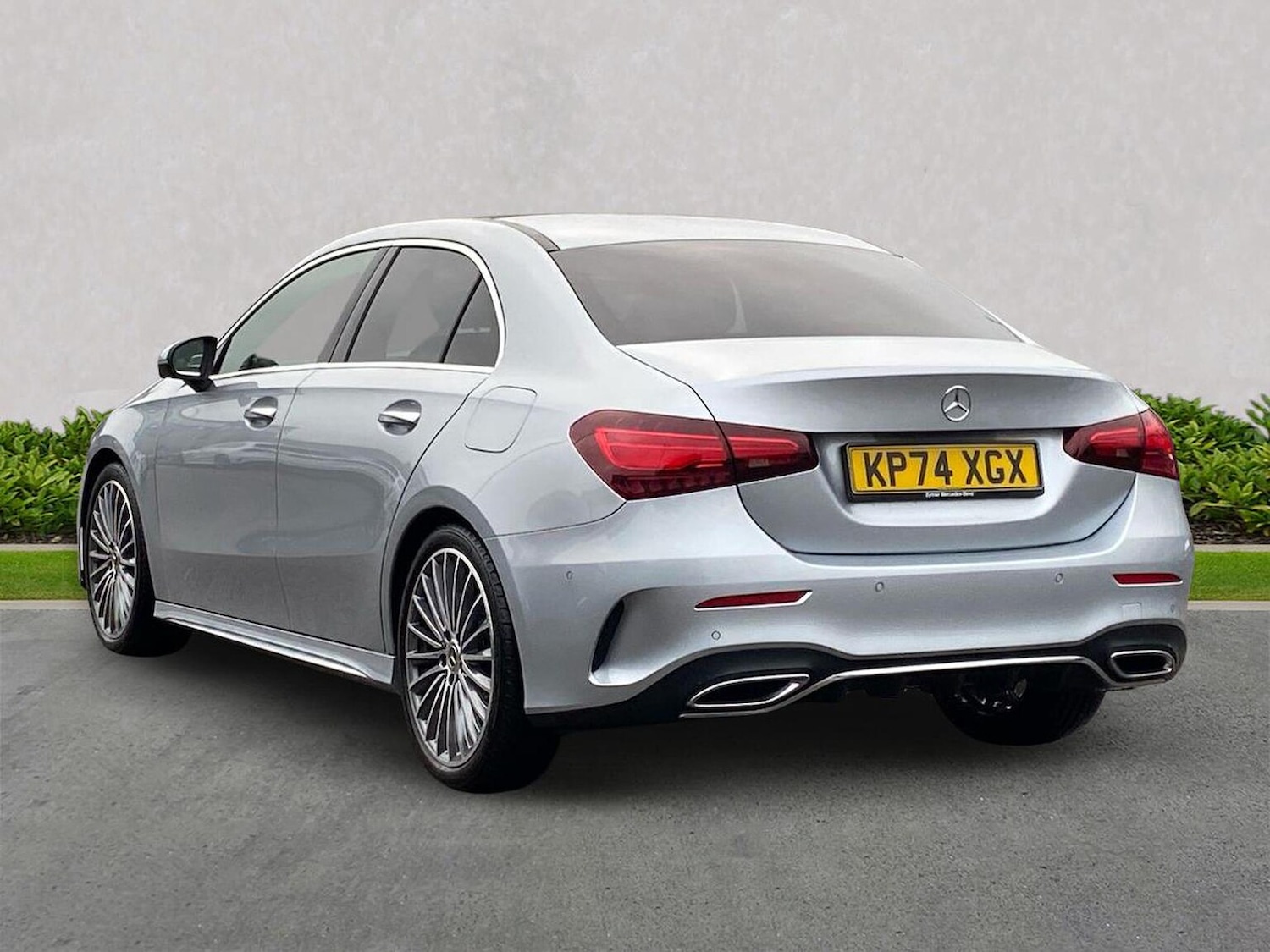 Used Mercedes-Benz A-Class 2024 for sale - 76681773: Photo 2