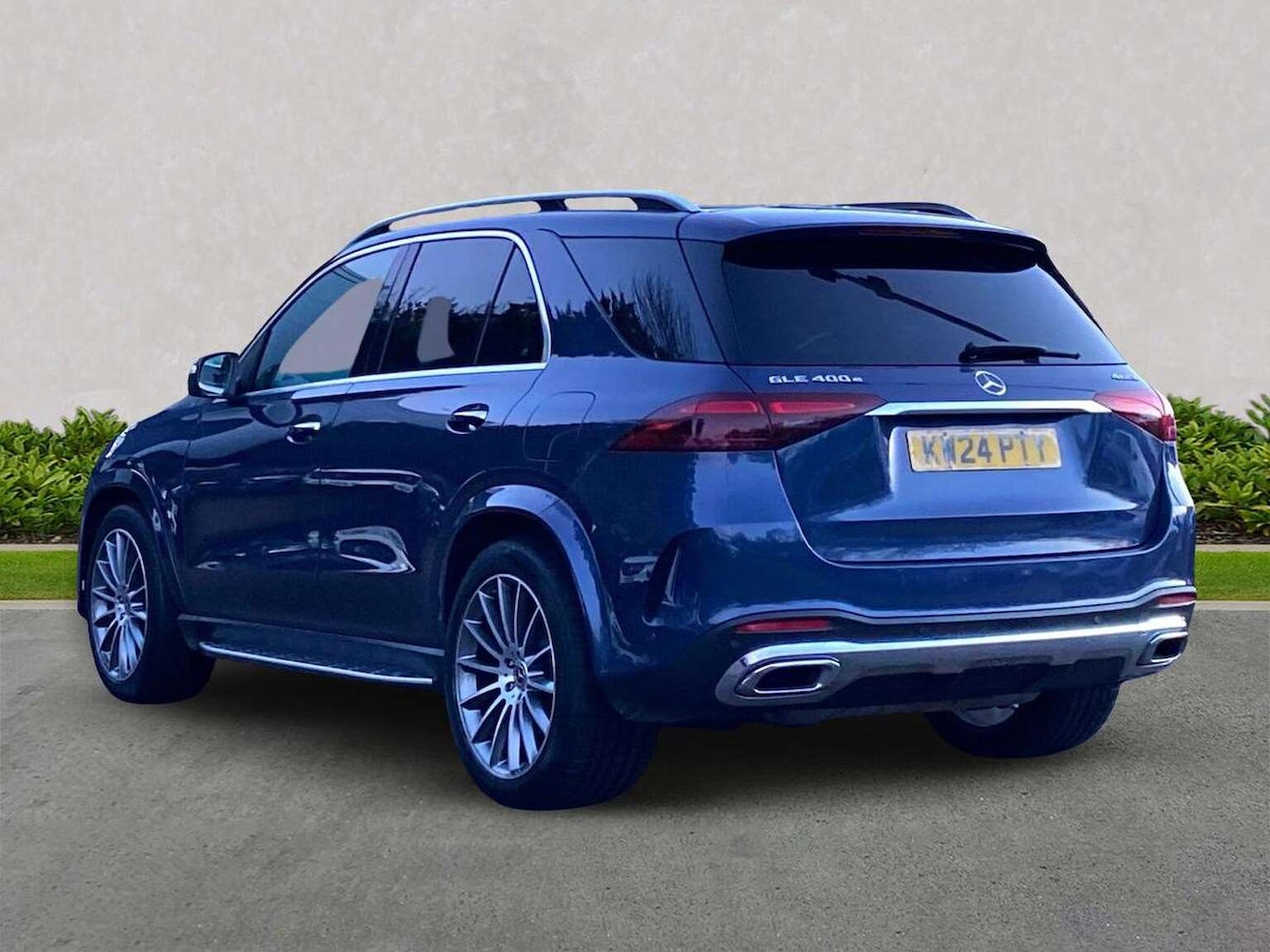 Used Mercedes-Benz GLE 2024 for sale - 77906711: Photo 2