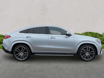 Used Mercedes-Benz GLE 2025 for sale - 77568703: Photo