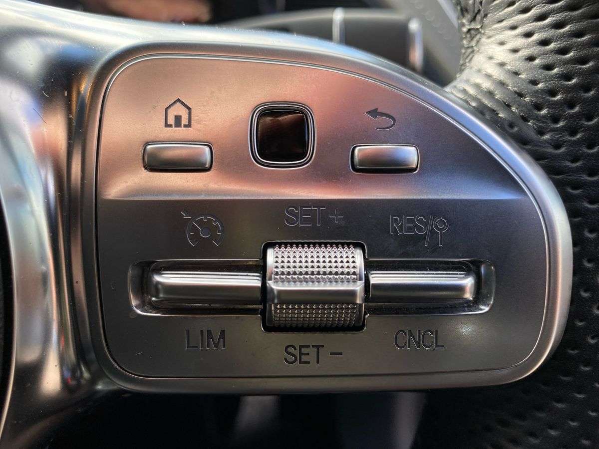 Used Mercedes-Benz EQC 2023 for sale - 78011617: Photo 27