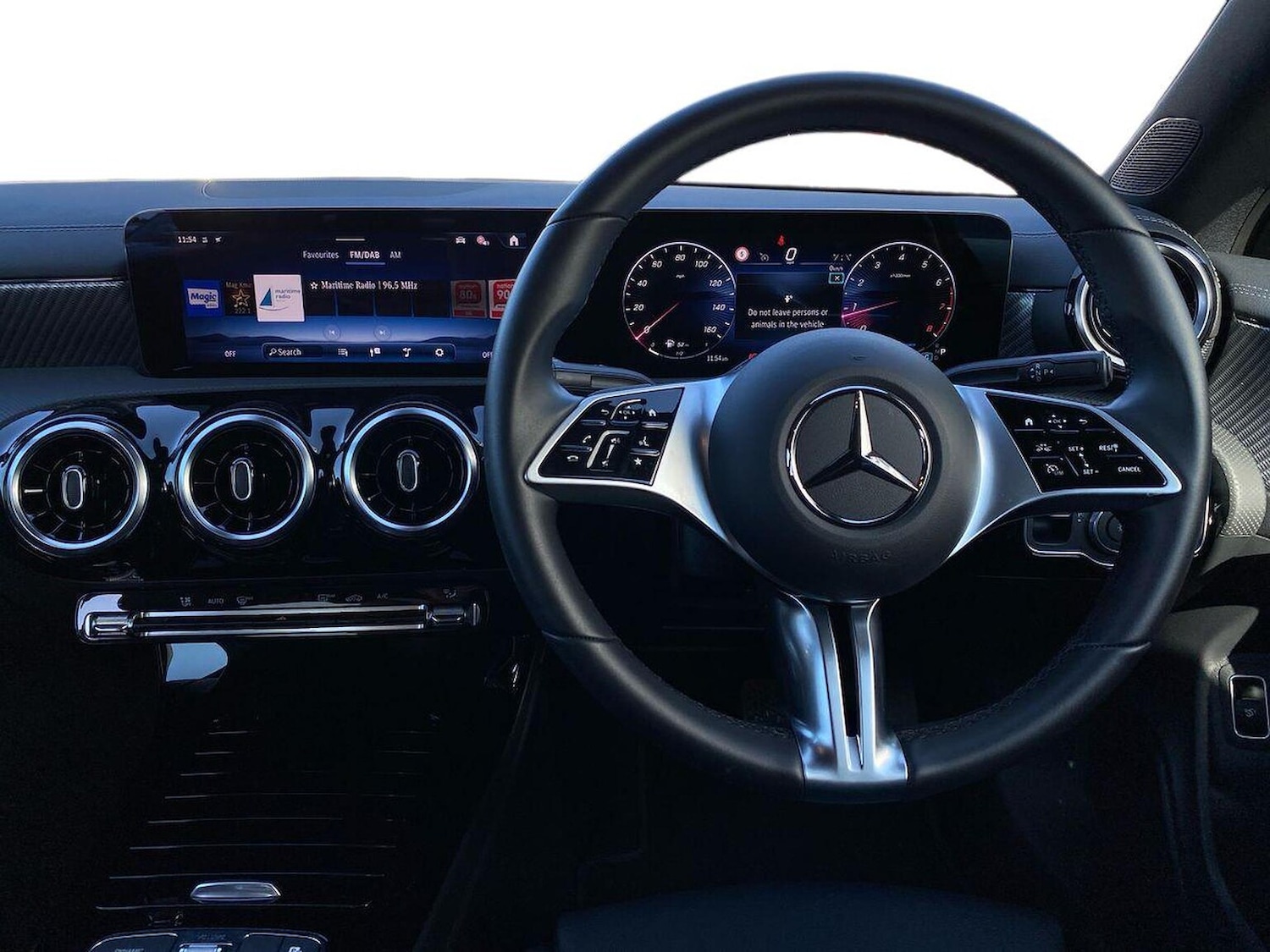 Used Mercedes-Benz CLA 2025 for sale - 76127268: Photo 9