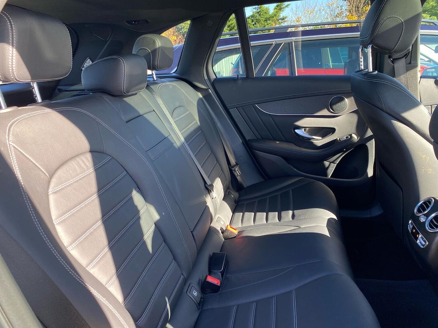 Used Mercedes-Benz GLC 2022 for sale - 76365085: Photo 16
