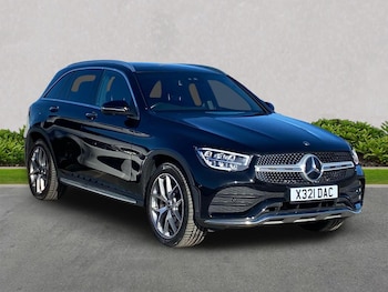 2022 - Glc 300 4Matic Amg Line 5Dr 9G-Tronic