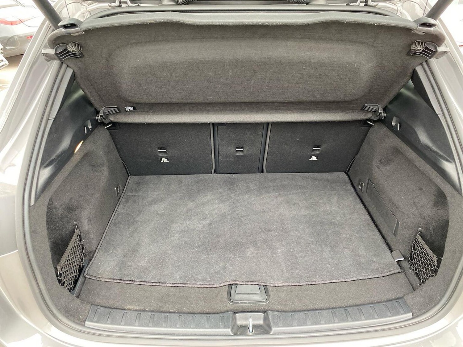 Used Mercedes-Benz GLA 2024 for sale - 76305400: Photo 17