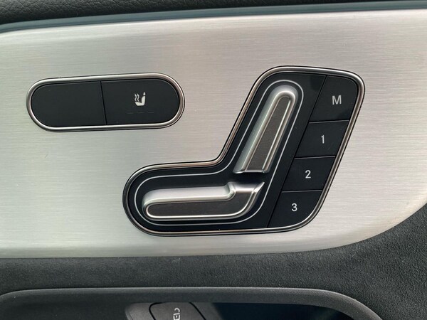 Used Mercedes-Benz GLA 2024 for sale - 76305400: Photo 30