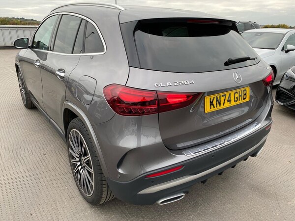 Used Mercedes-Benz GLA 2024 for sale - 76305400: Photo 36