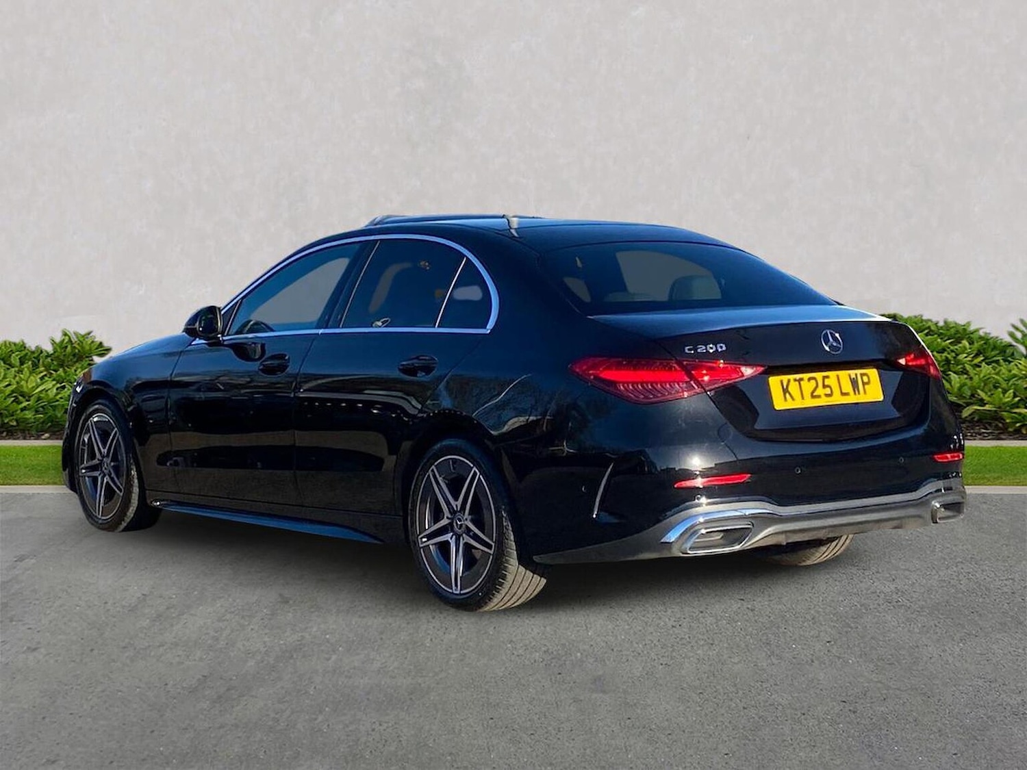 Used Mercedes-Benz C Class 2025 for sale - 77488297: Photo 2