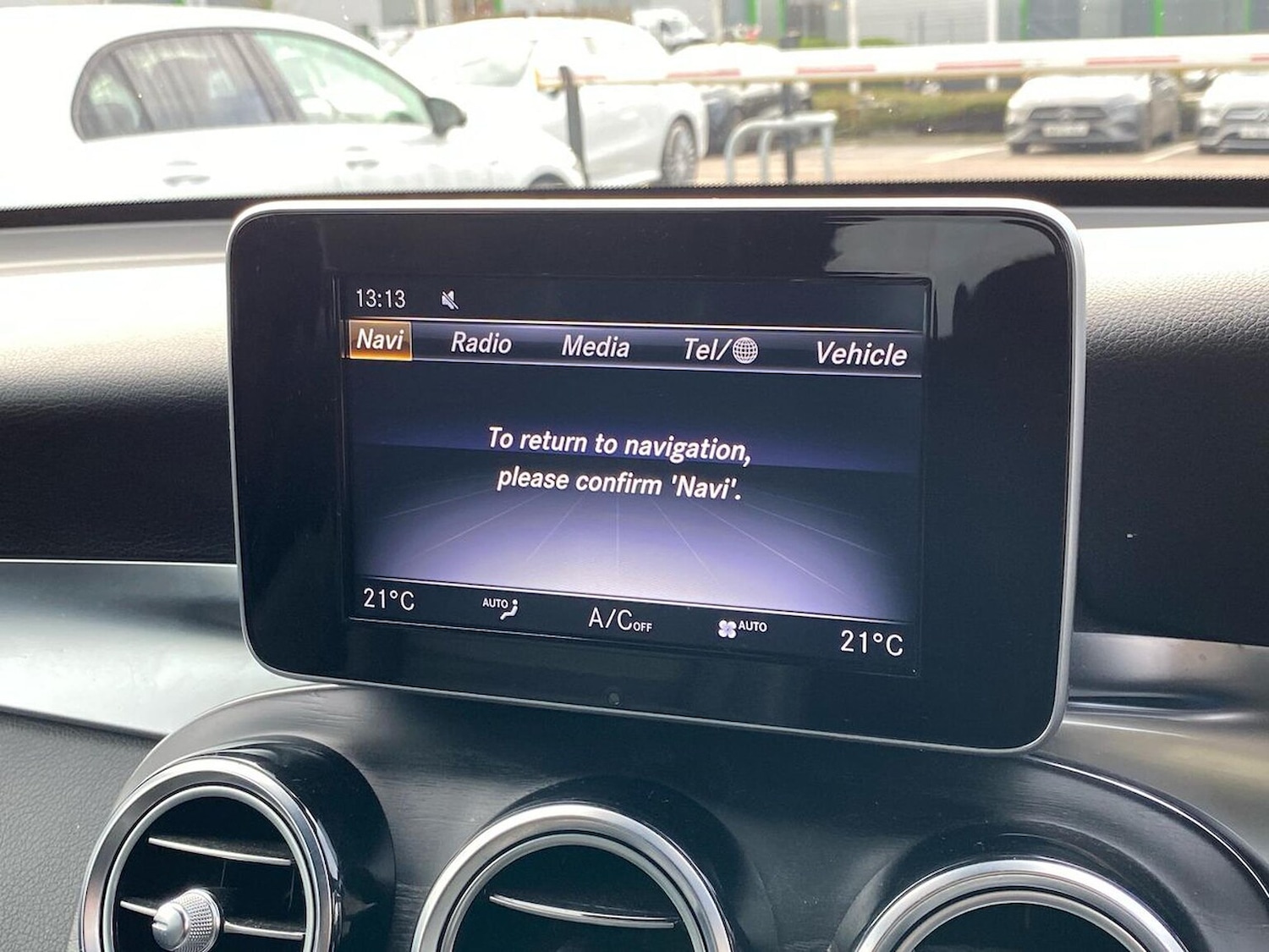 Used Mercedes-Benz GLC 2019 for sale - 76799376: Photo 11