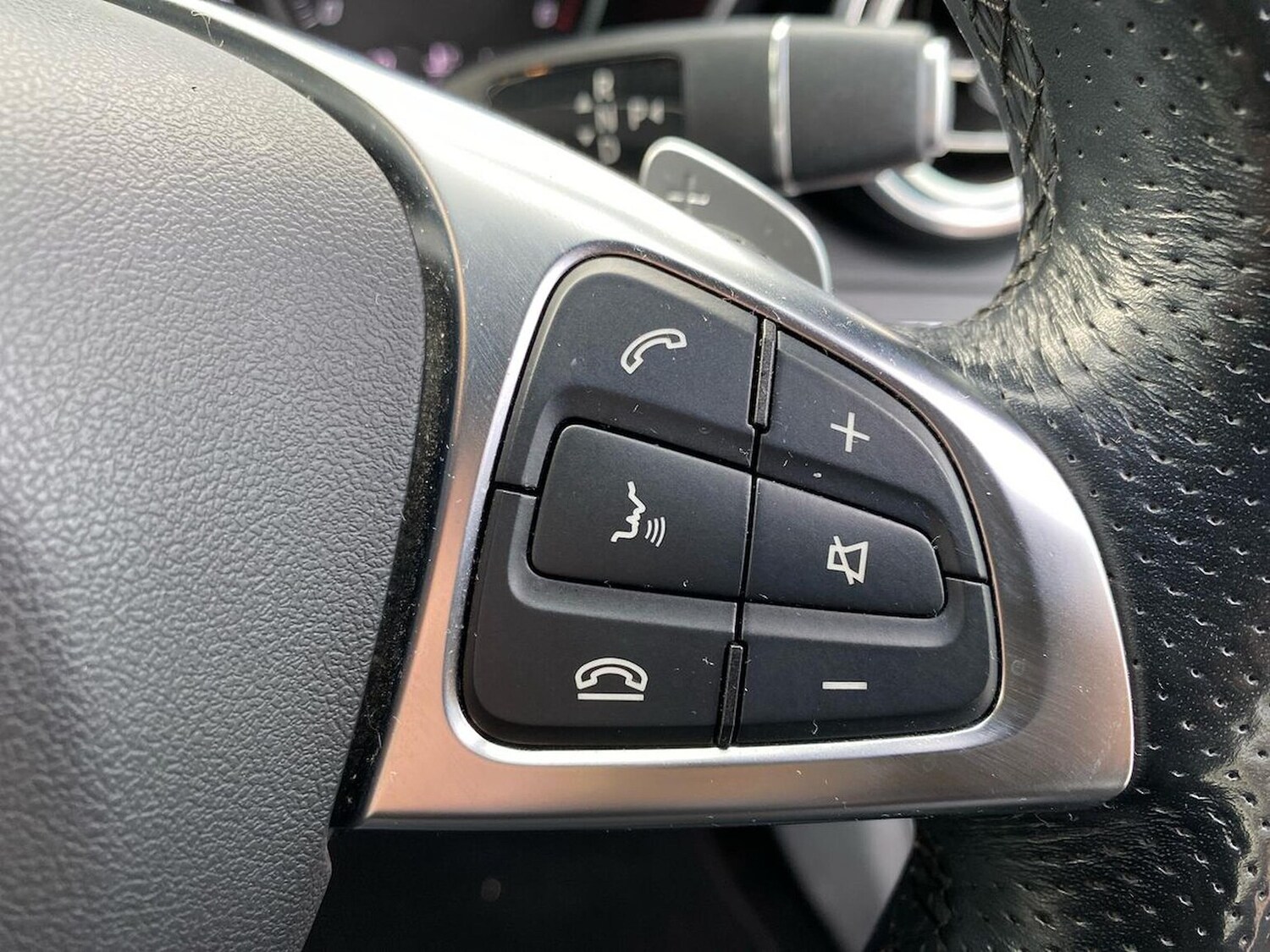 Used Mercedes-Benz GLC 2019 for sale - 76799376: Photo 27