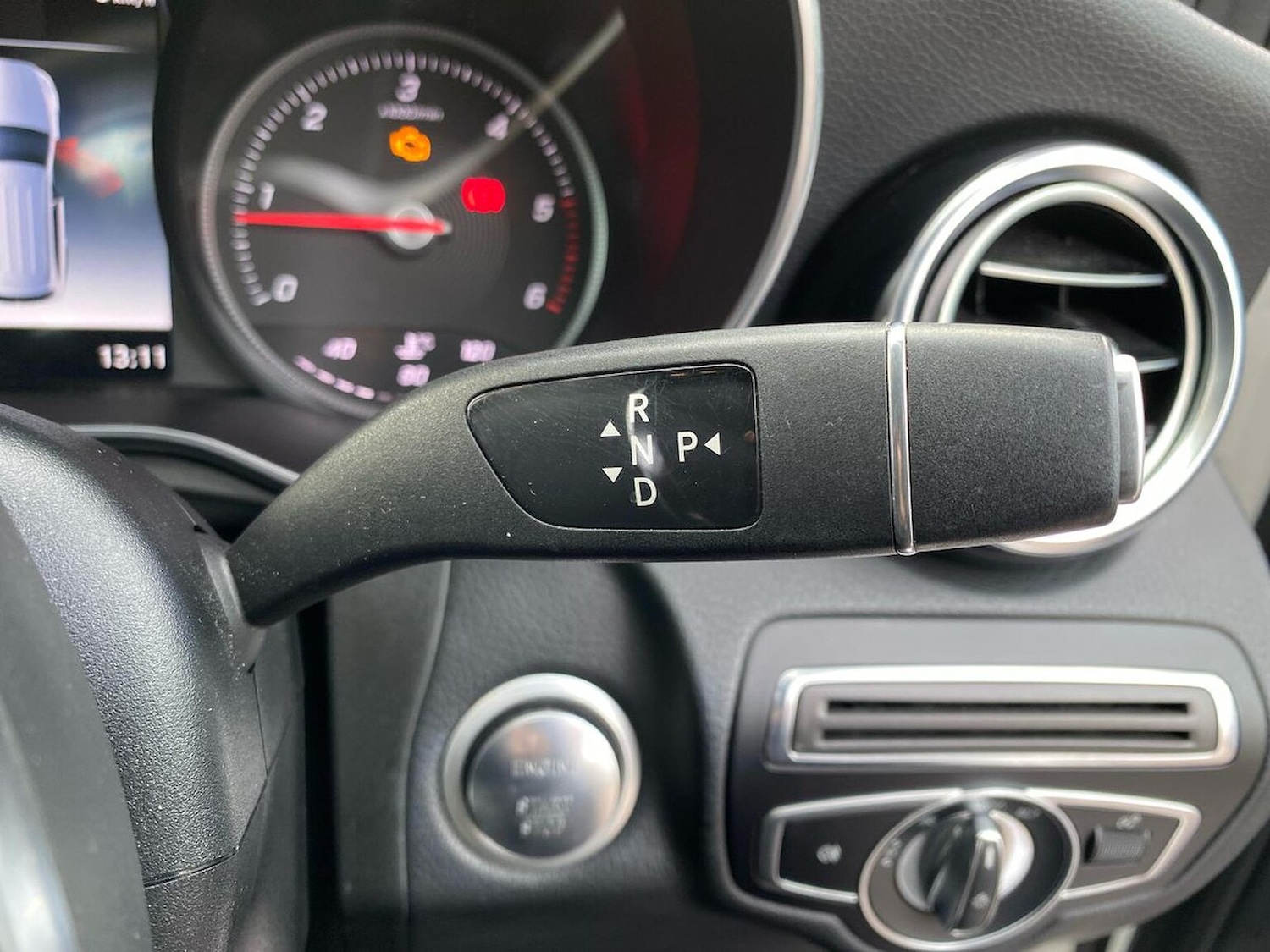 Used Mercedes-Benz GLC 2019 for sale - 76799376: Photo 29