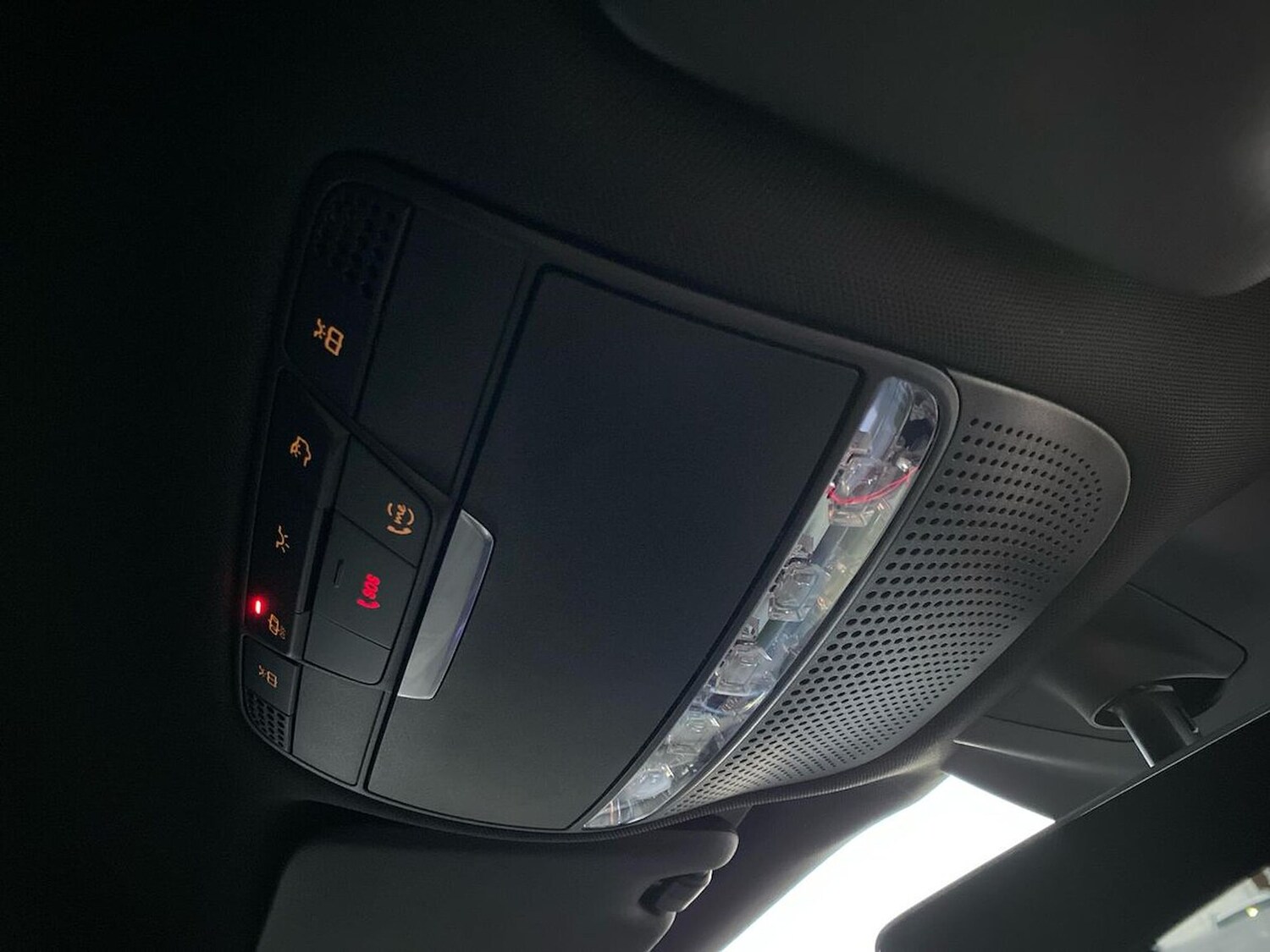 Used Mercedes-Benz EQC 2023 for sale - 77488264: Photo 14