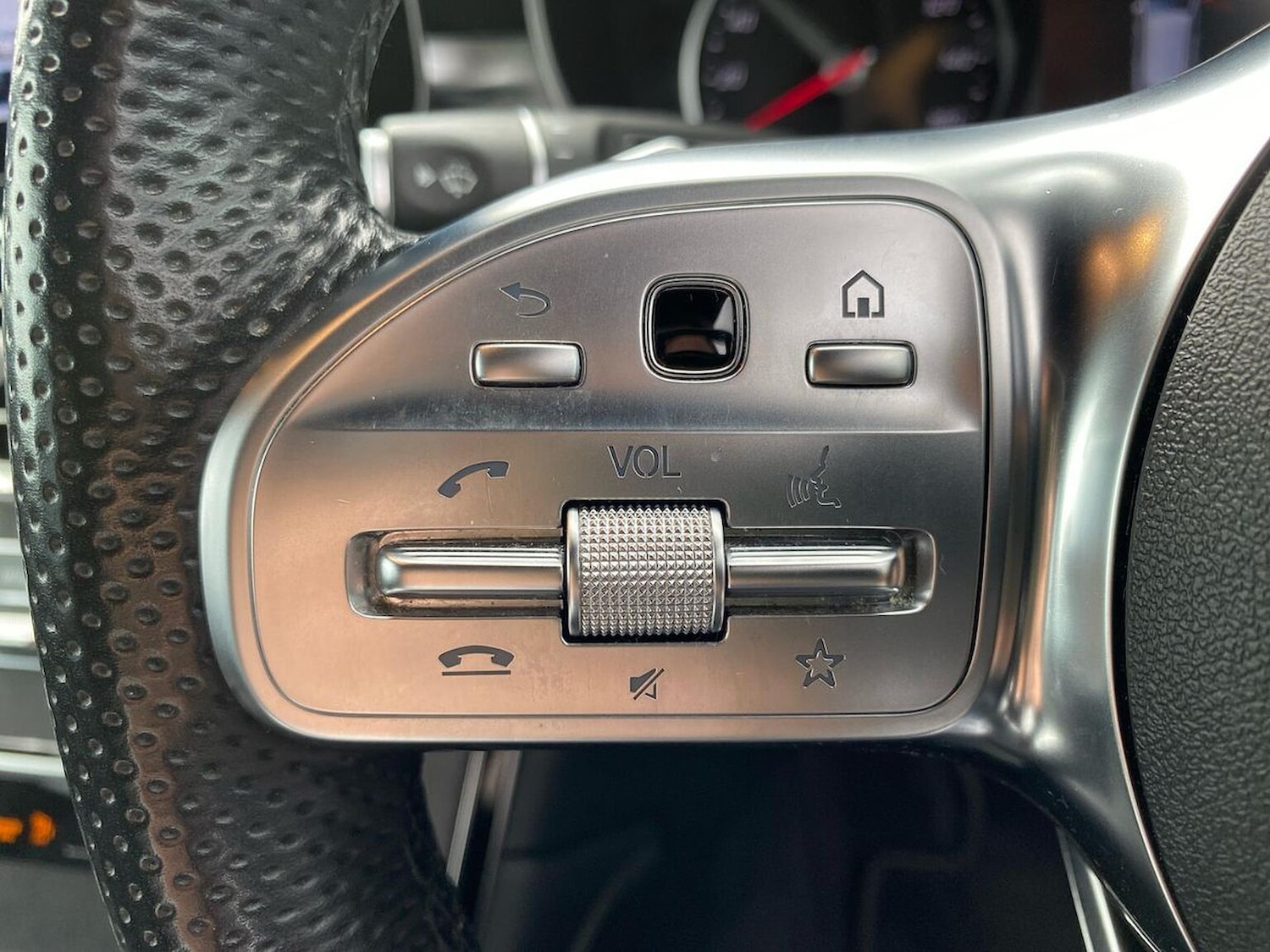 Used Mercedes-Benz GLC 2019 for sale - 76382673: Photo 26