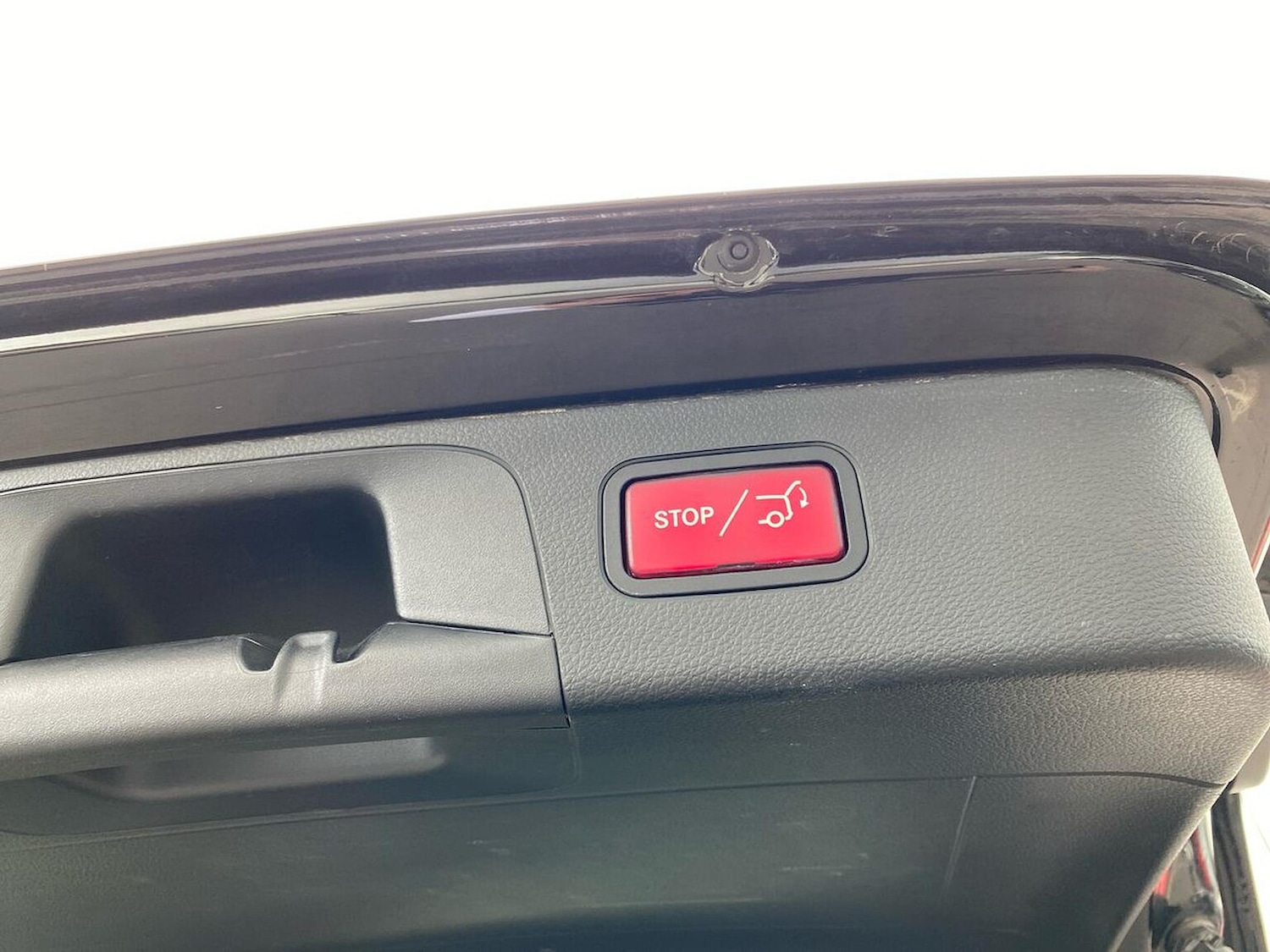 Used Mercedes-Benz GLC 2019 for sale - 76382673: Photo 40
