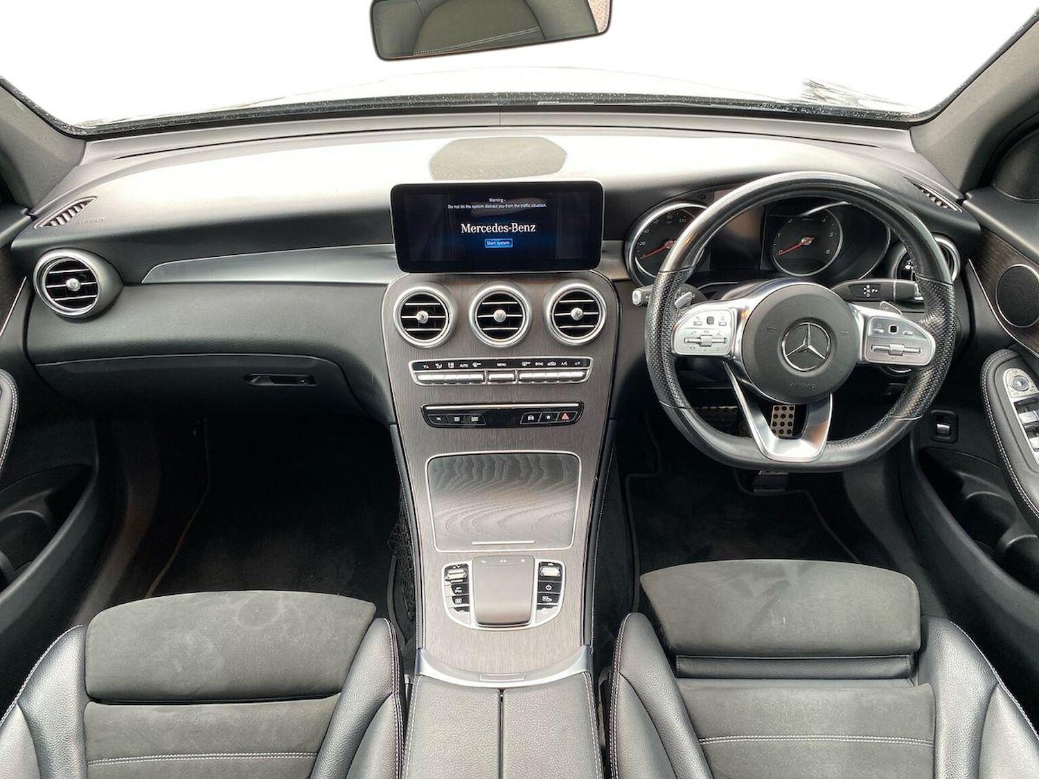 Used Mercedes-Benz GLC 2019 for sale - 76382673: Photo 8
