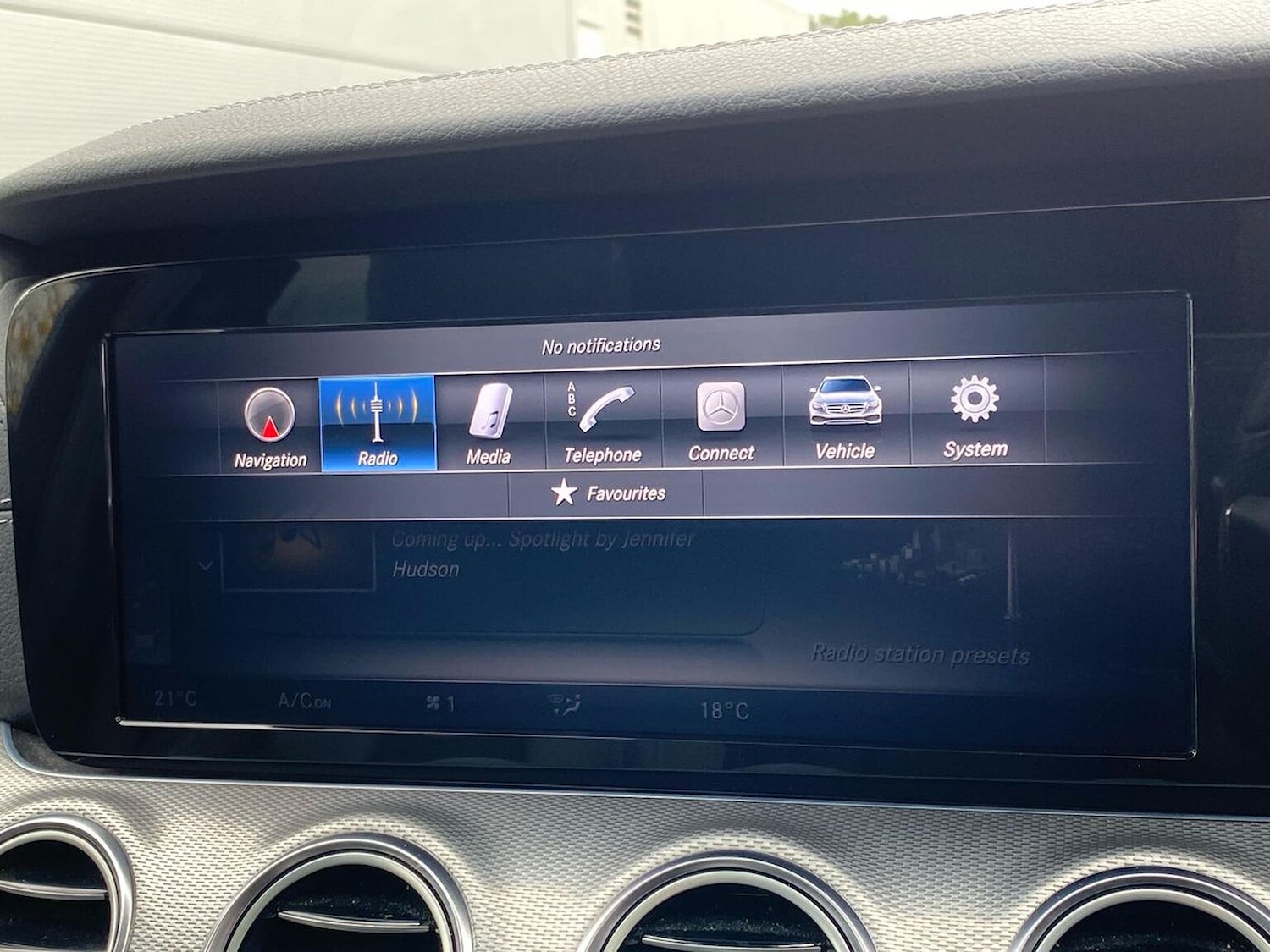 Used Mercedes-Benz E Class 2017 for sale - 76387170: Photo 11