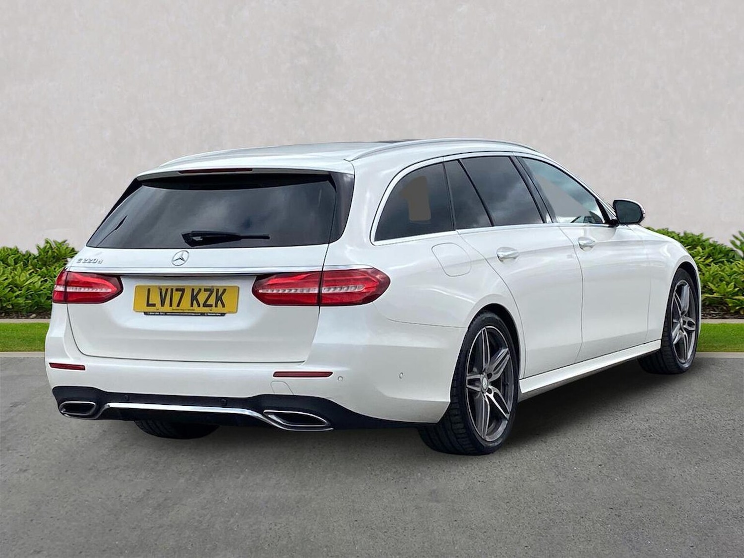 Used Mercedes-Benz E Class 2017 for sale - 76387170: Photo 18