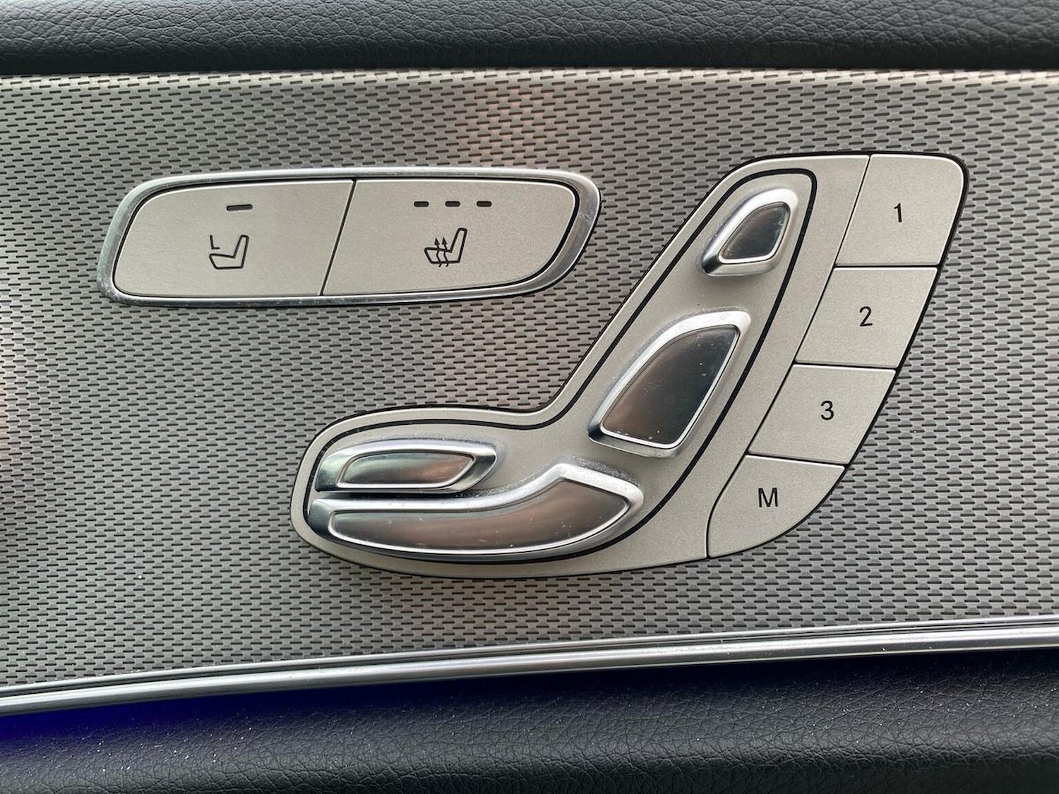 Used Mercedes-Benz E Class 2017 for sale - 76387170: Photo 30