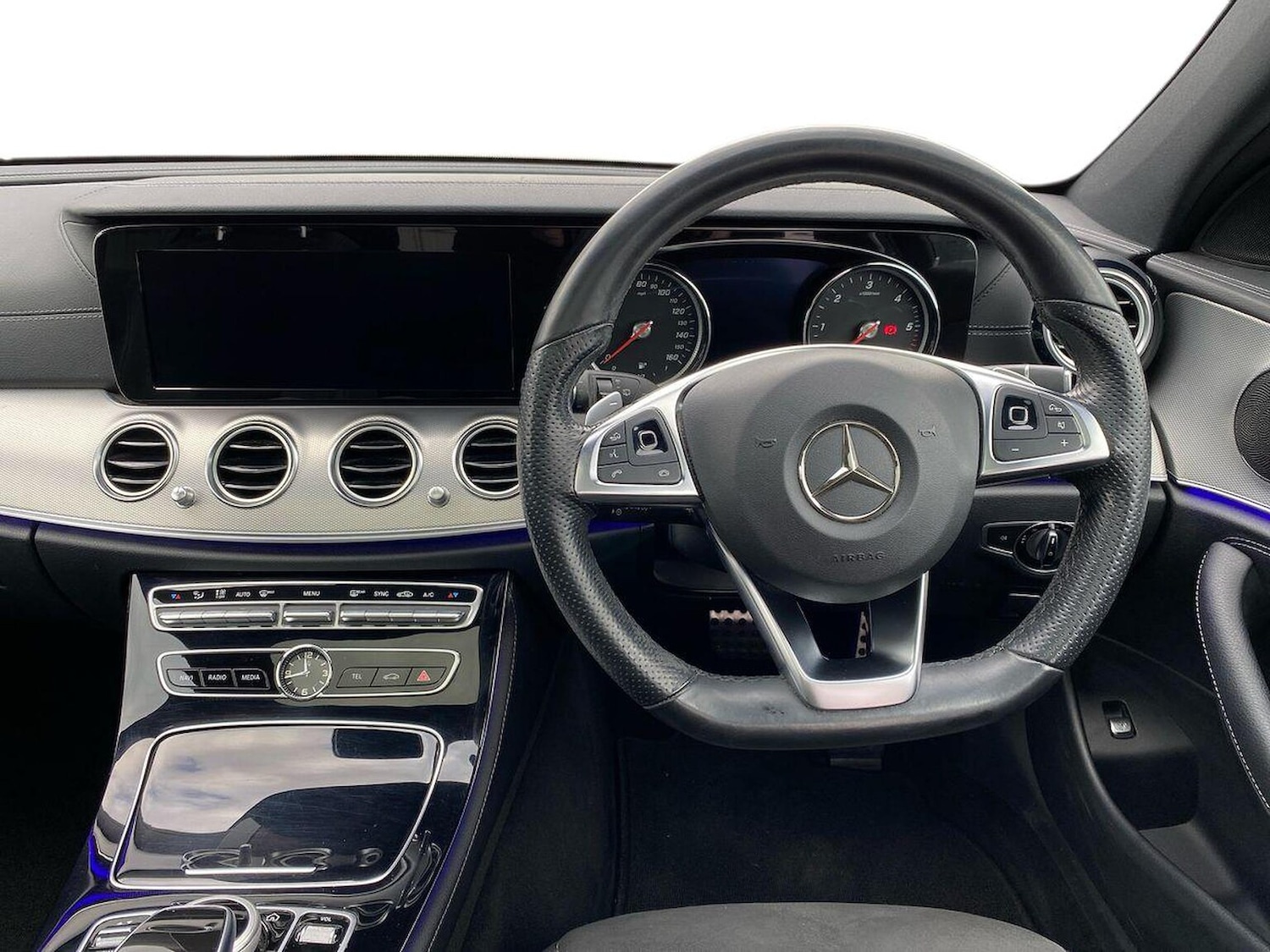 Used Mercedes-Benz E Class 2017 for sale - 76387170: Photo 9