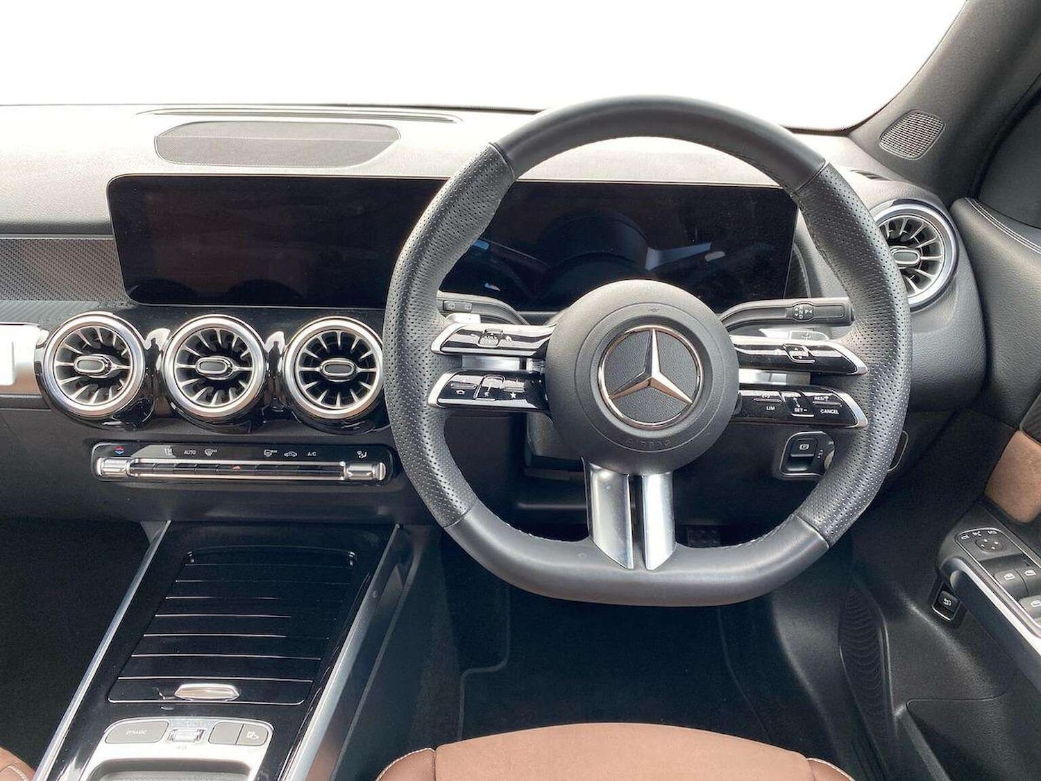 Used Mercedes-Benz GLB 2024 for sale - 77688039: Photo 15