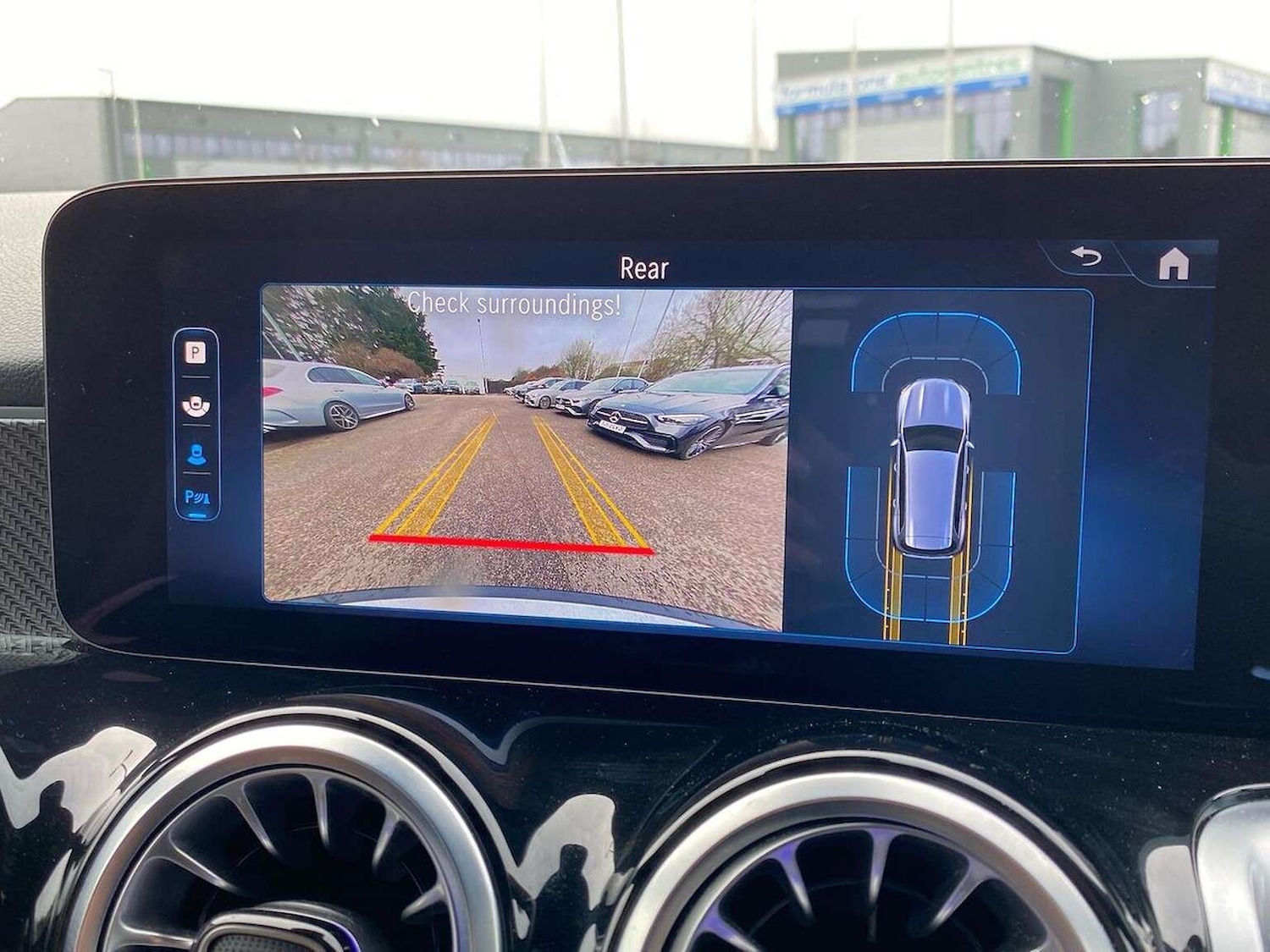 Used Mercedes-Benz GLB 2024 for sale - 77688039: Photo 28