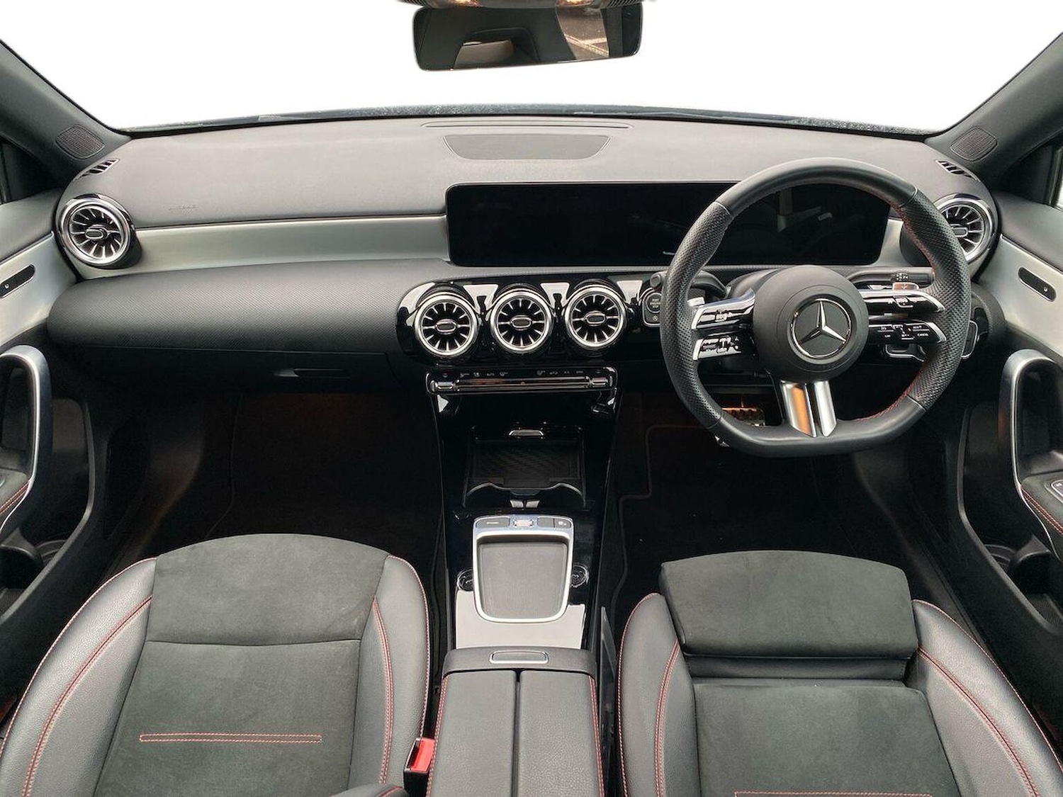 Used Mercedes-Benz A-Class 2023 for sale - 76455178: Photo 8