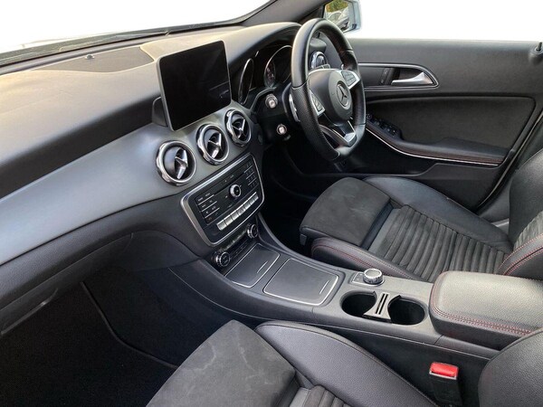 Used Mercedes-Benz GLA 2018 for sale - 76144263: Photo 7