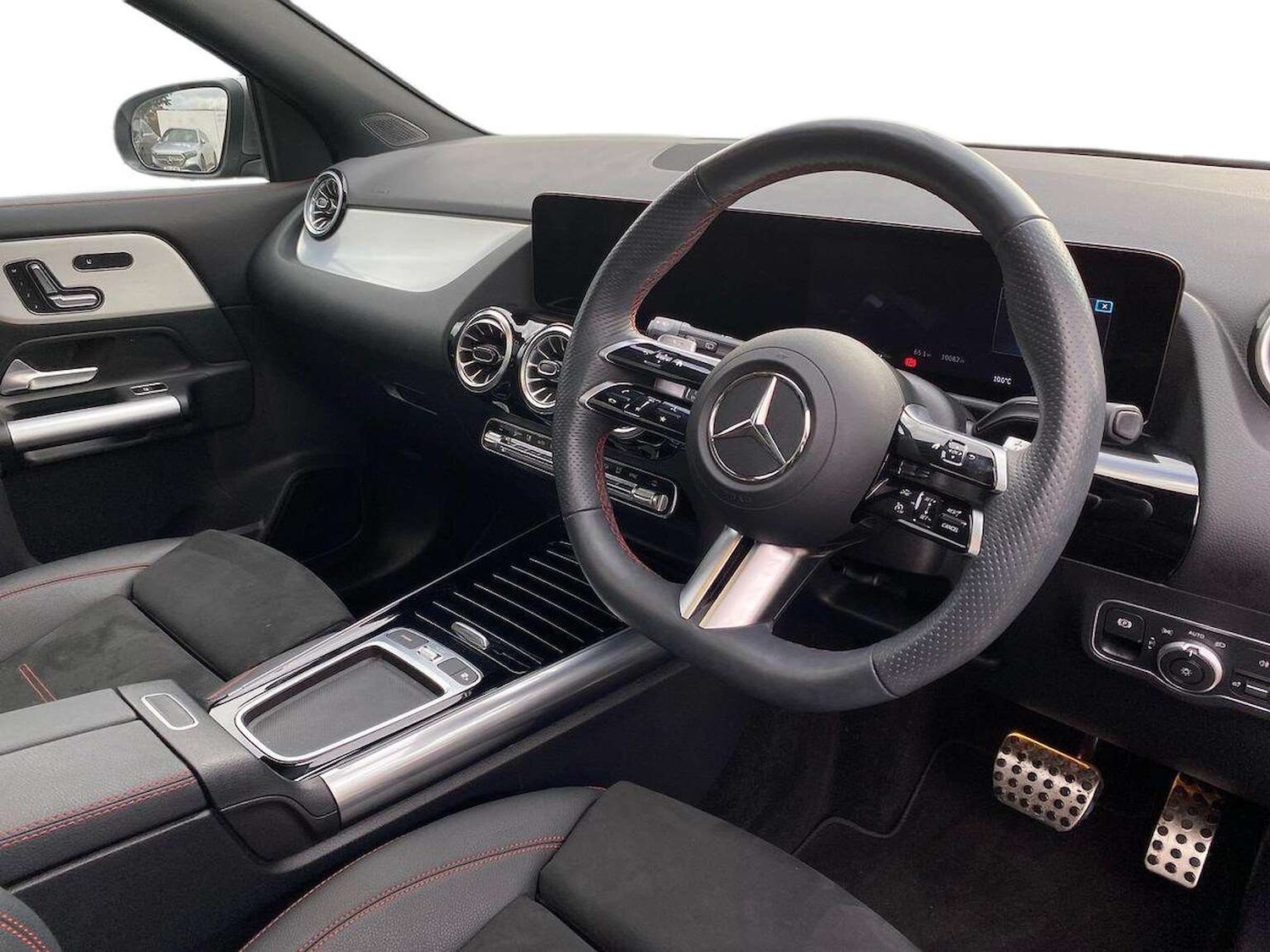 Used Mercedes-Benz GLA 2025 for sale - 77946122: Photo 15