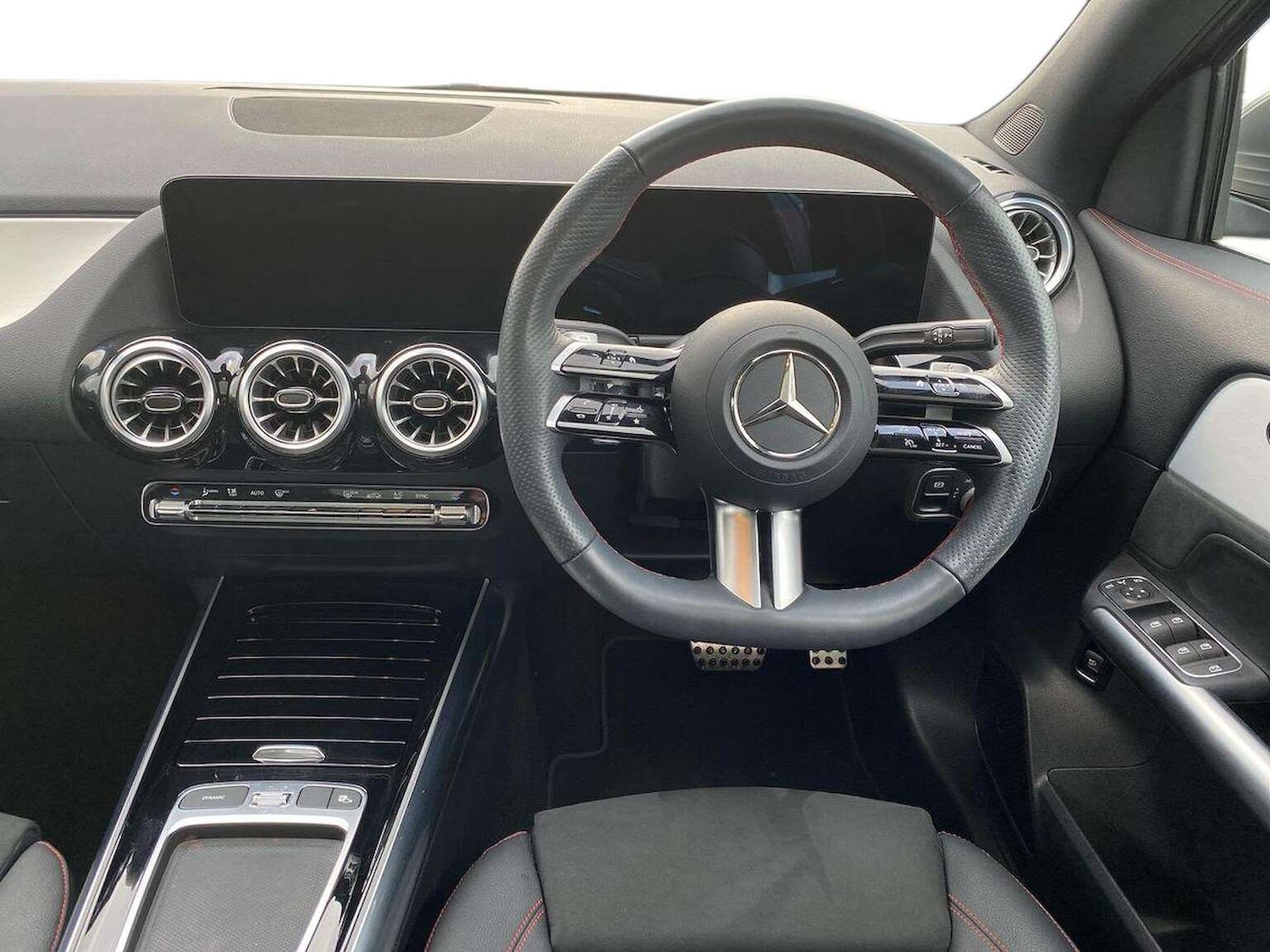 Used Mercedes-Benz GLA 2025 for sale - 77946122: Photo 9