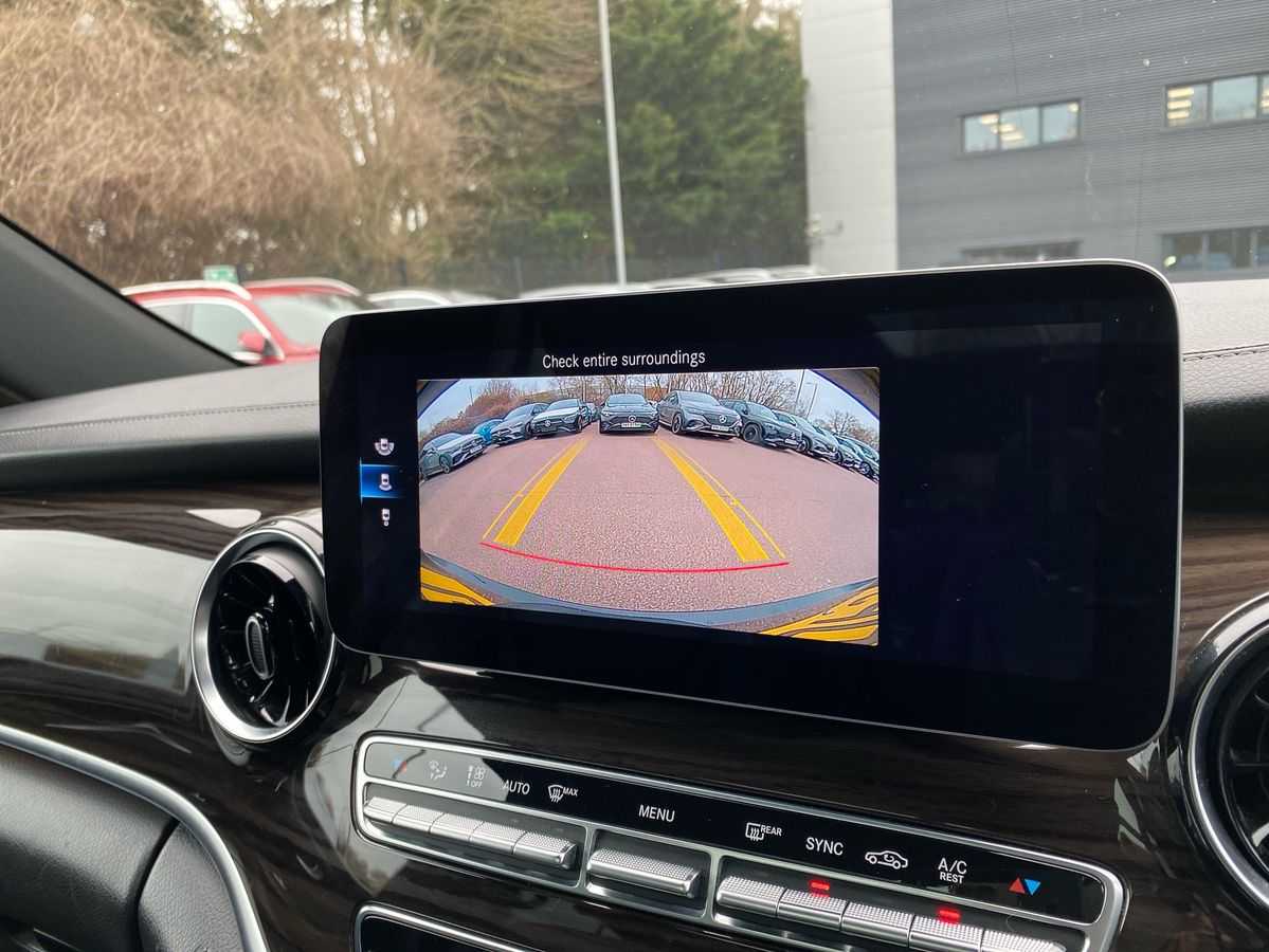 Used Mercedes-Benz V-Class 2021 for sale - 78064454: Photo 23