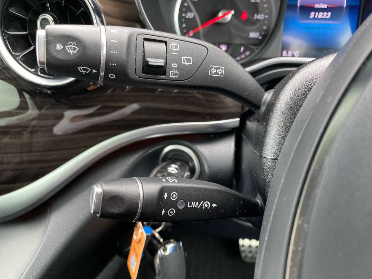 Used Mercedes-Benz V-Class 2021 for sale - 78064454: Photo 28