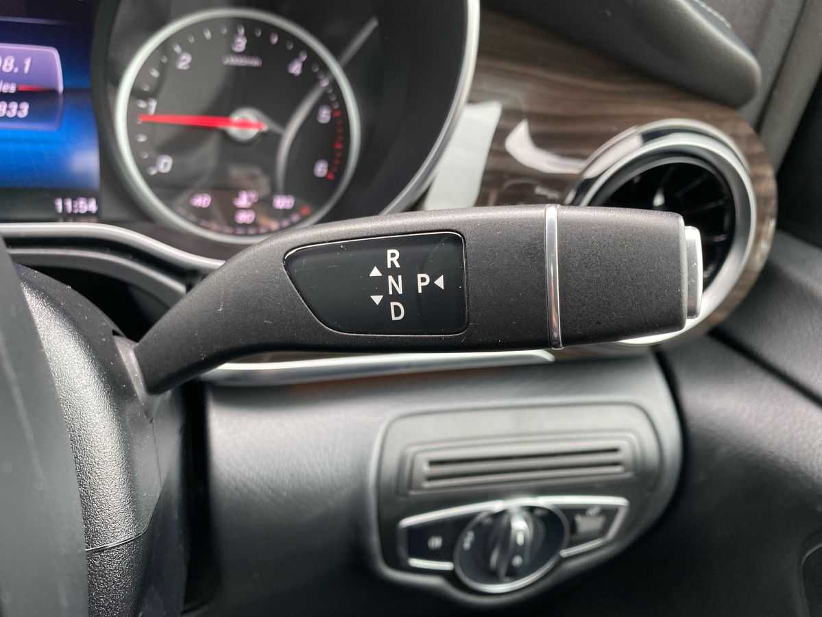 Used Mercedes-Benz V-Class 2021 for sale - 78064454: Photo 29