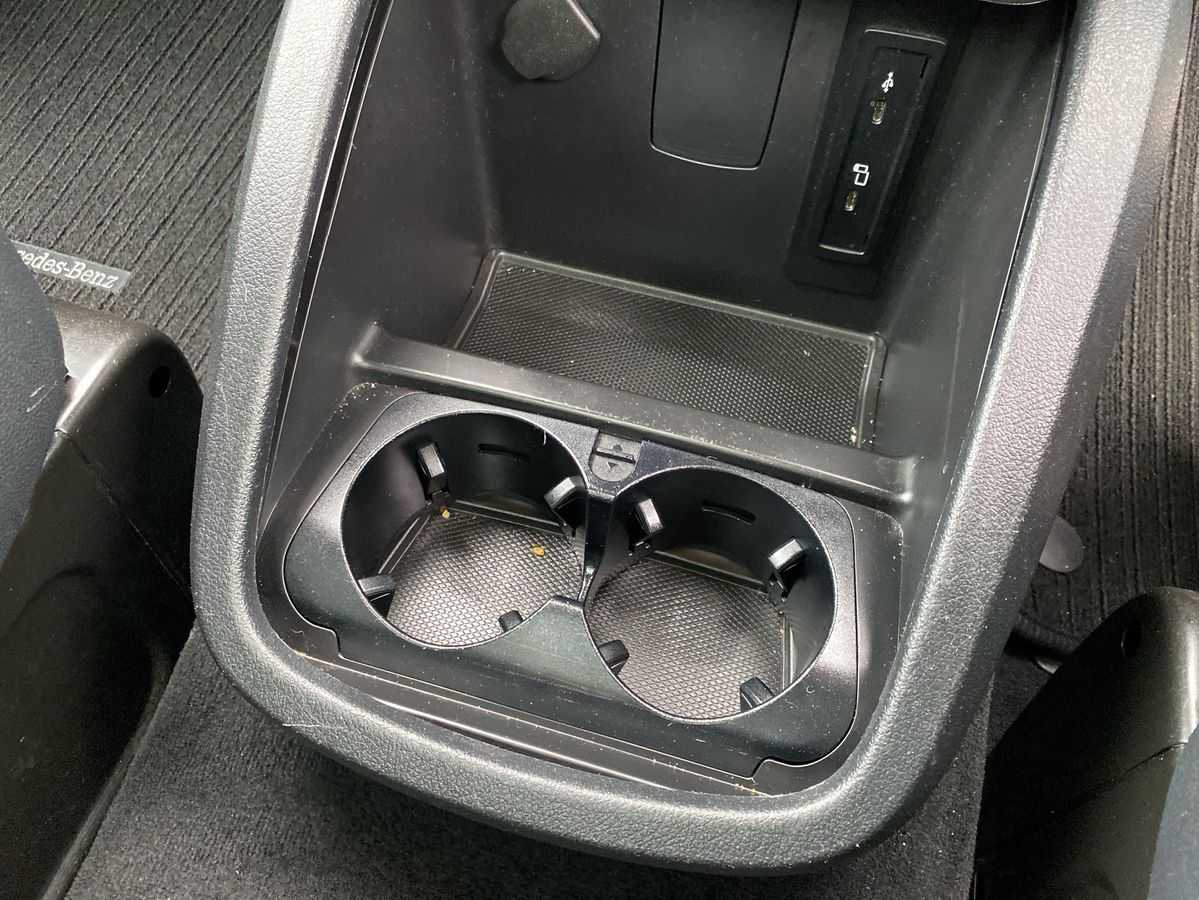 Used Mercedes-Benz V-Class 2021 for sale - 78064454: Photo 32