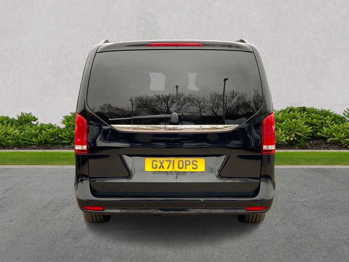 Used Mercedes-Benz V-Class 2021 for sale - 78064454: Photo 4