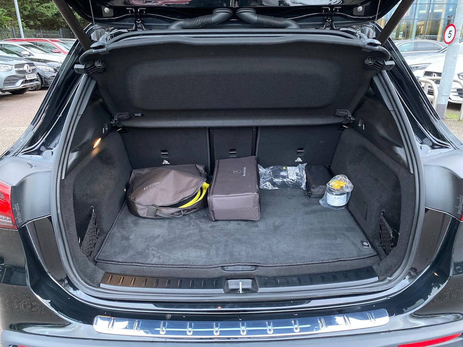 Used Mercedes-Benz EQA 2021 for sale - 76791881: Photo 17