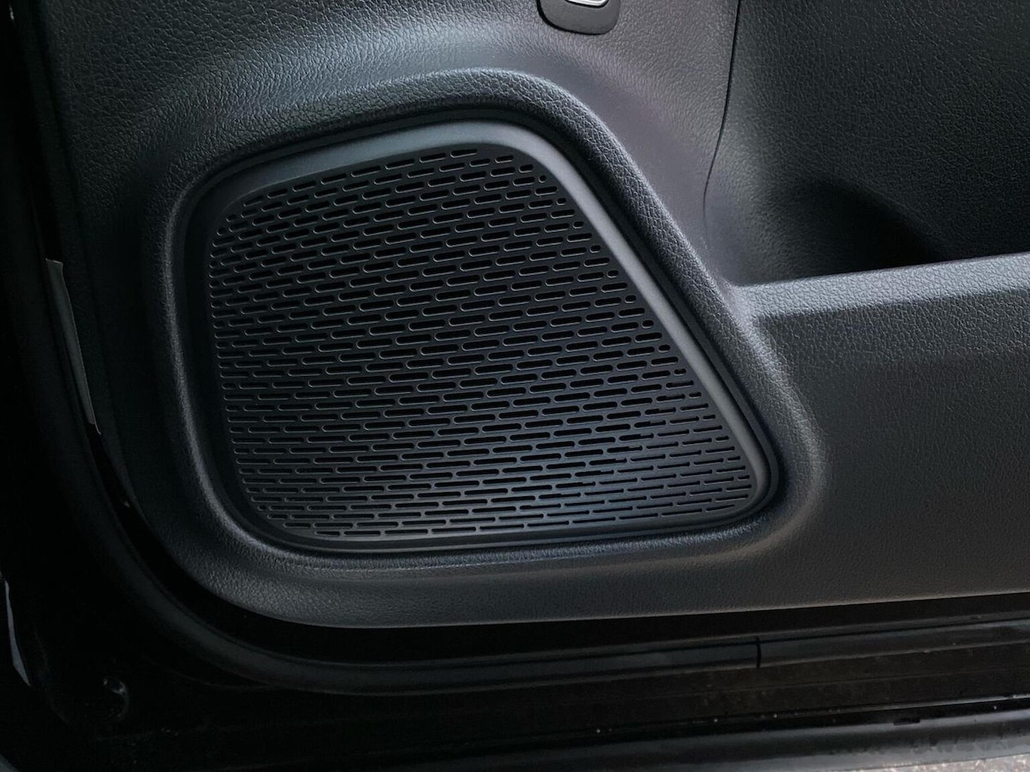 Used Mercedes-Benz EQA 2021 for sale - 76791881: Photo 31