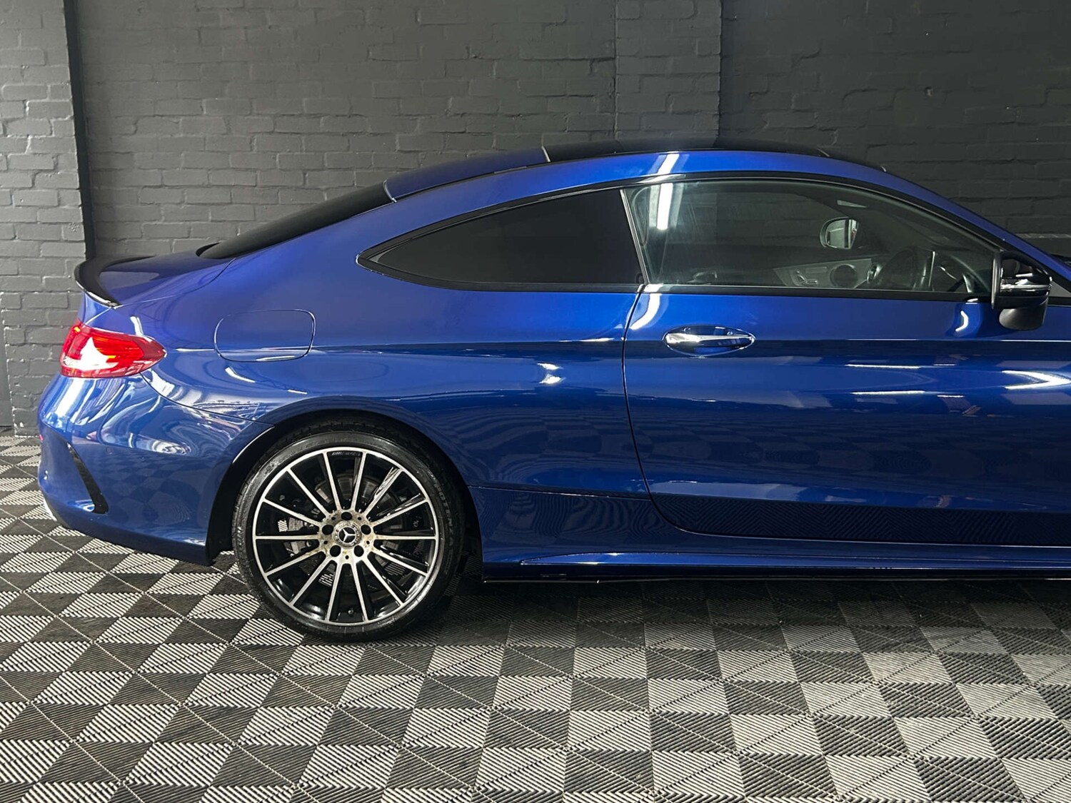 Used Mercedes-Benz C Class 2017 for sale - 77941624: Photo 19