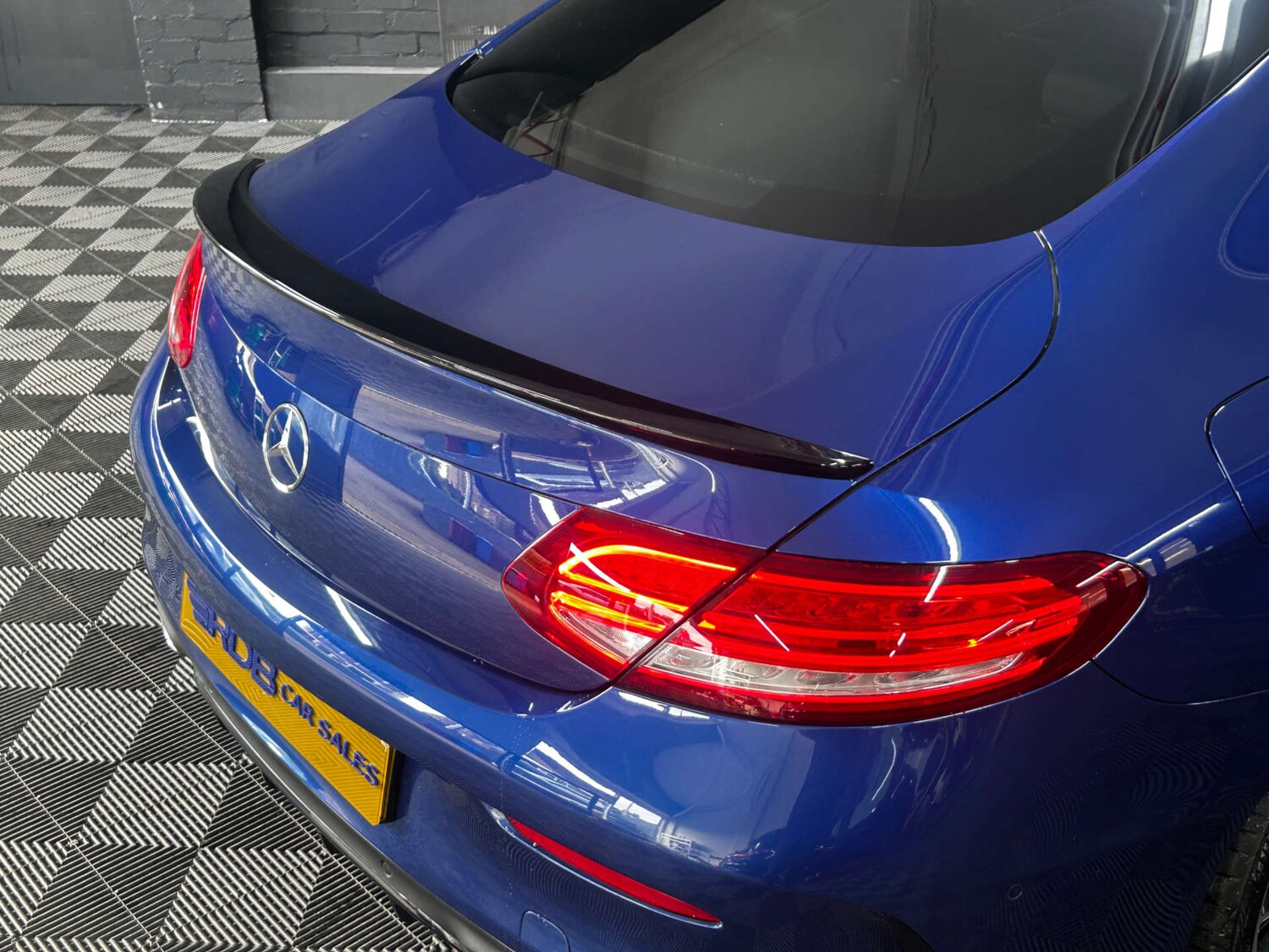 Used Mercedes-Benz C Class 2017 for sale - 77941624: Photo 25