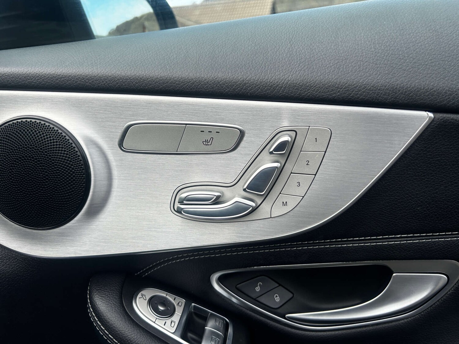 Used Mercedes-Benz C Class 2017 for sale - 77941624: Photo 29