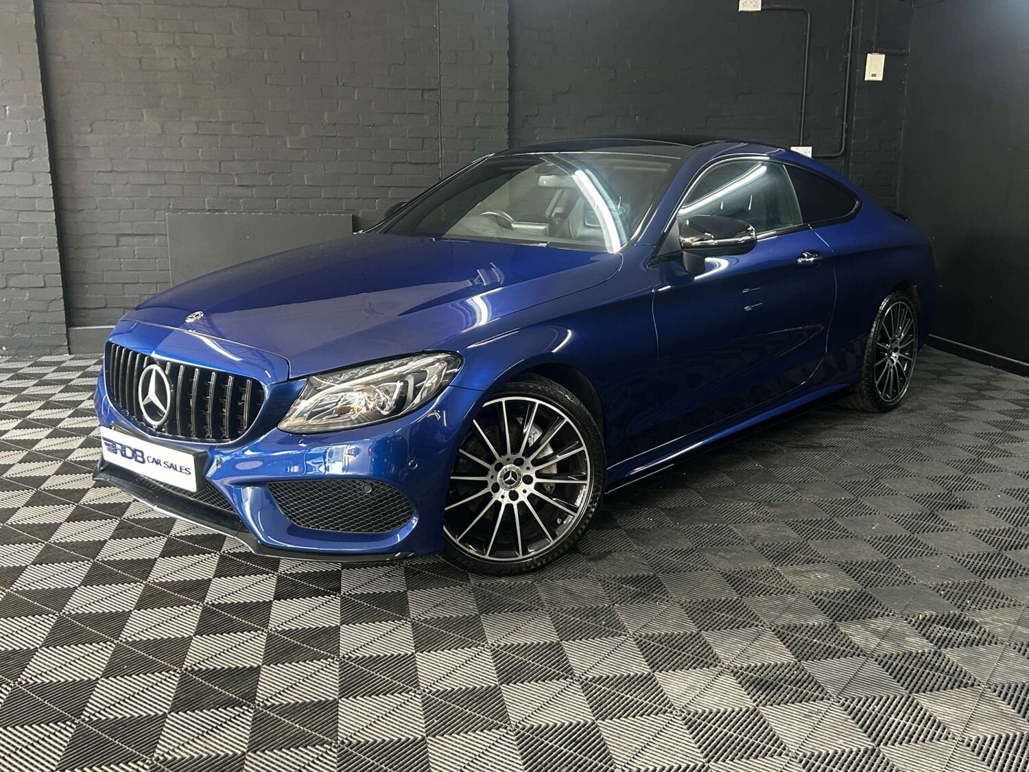 Used Mercedes-Benz C Class 2017 for sale - 77941624: Photo 6