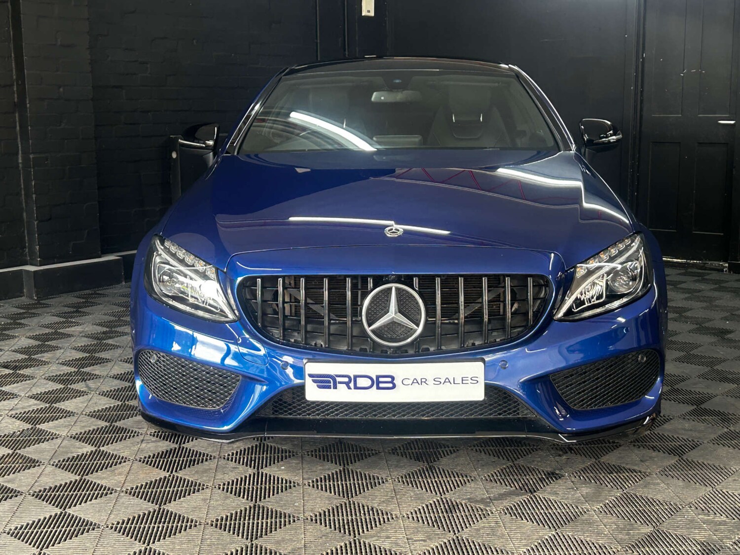 Used Mercedes-Benz C Class 2017 for sale - 77941624: Photo 9